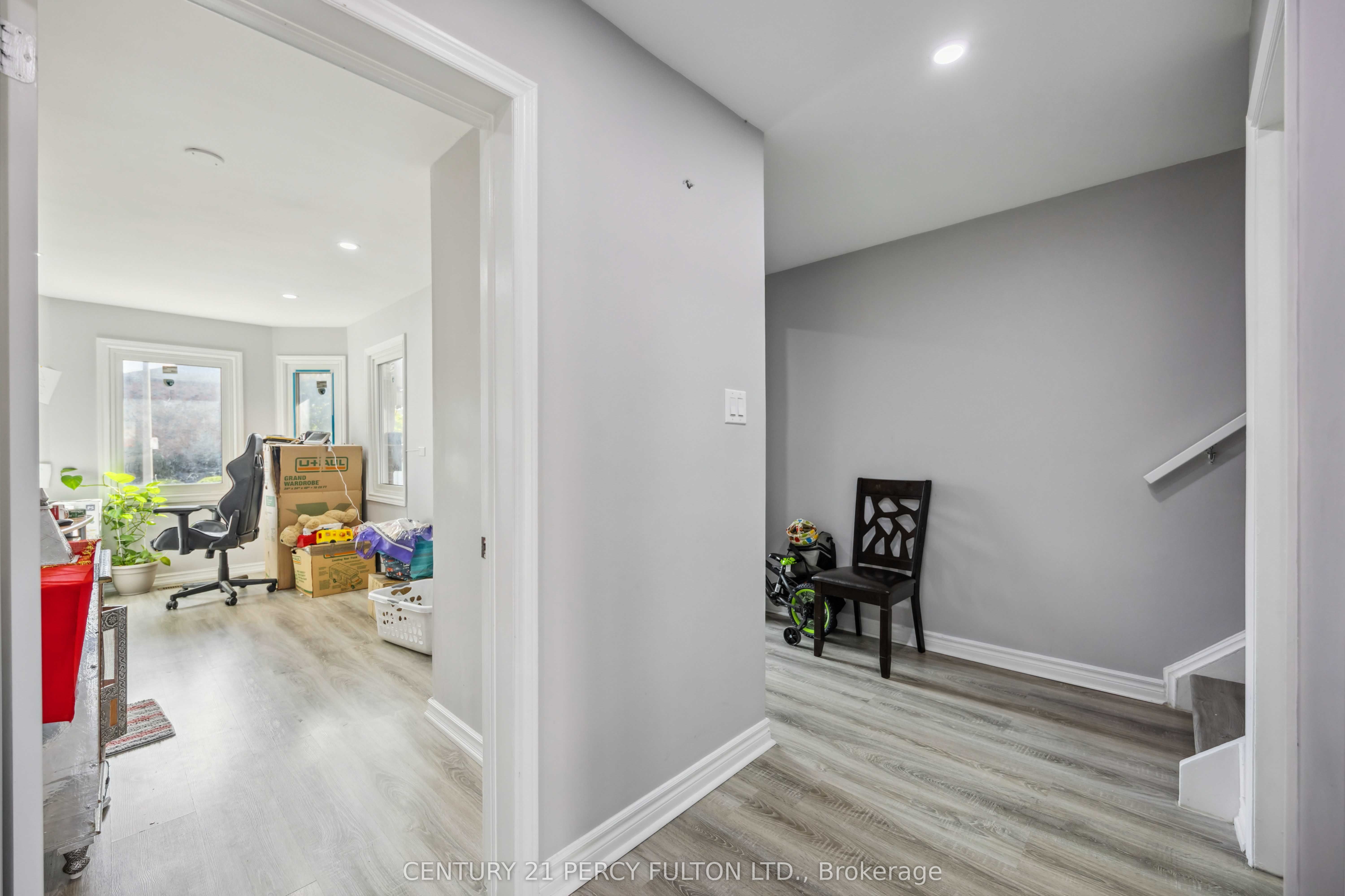 47 Woolenscote Circle Property Photo 11