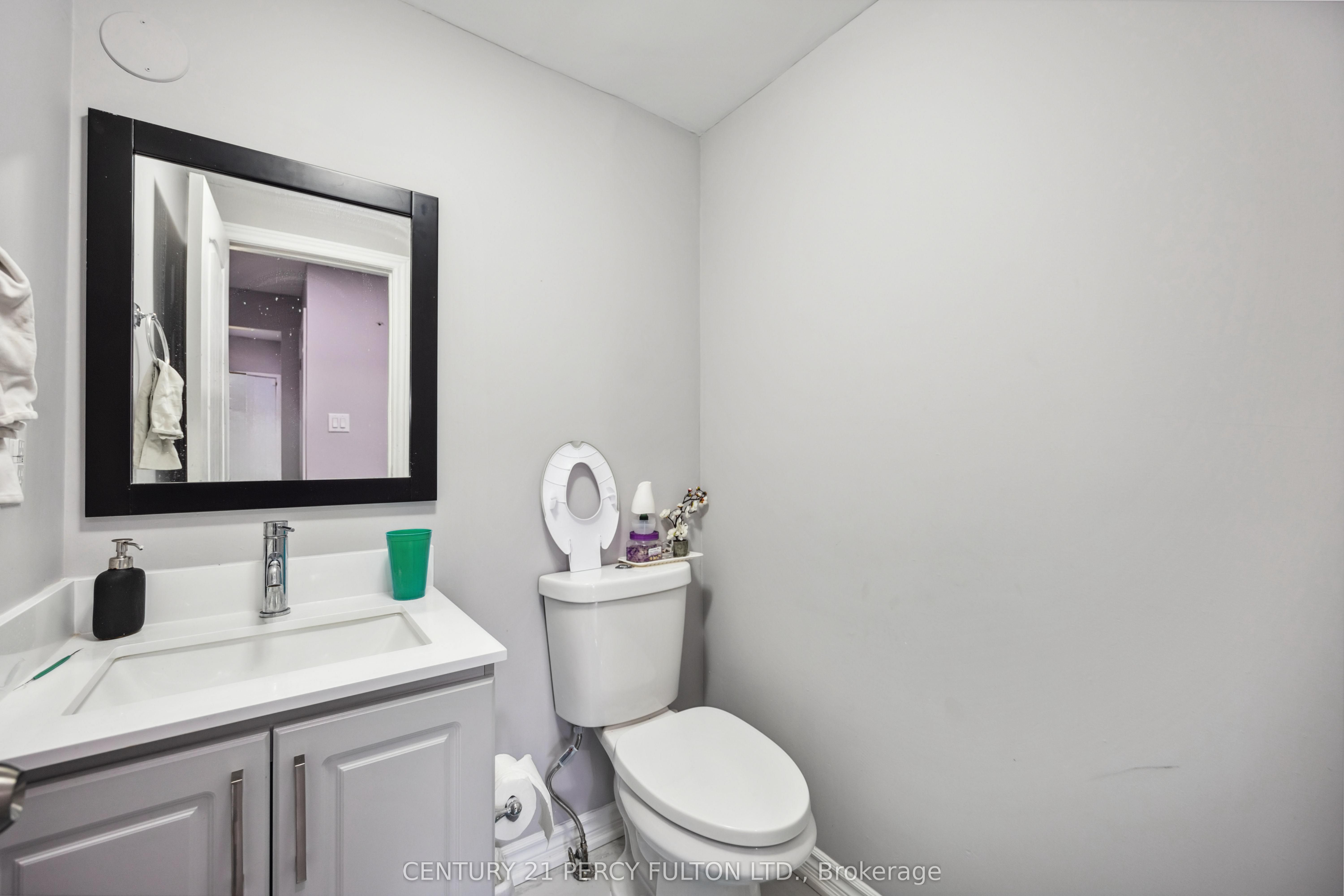 47 Woolenscote Circle Property Photo 14