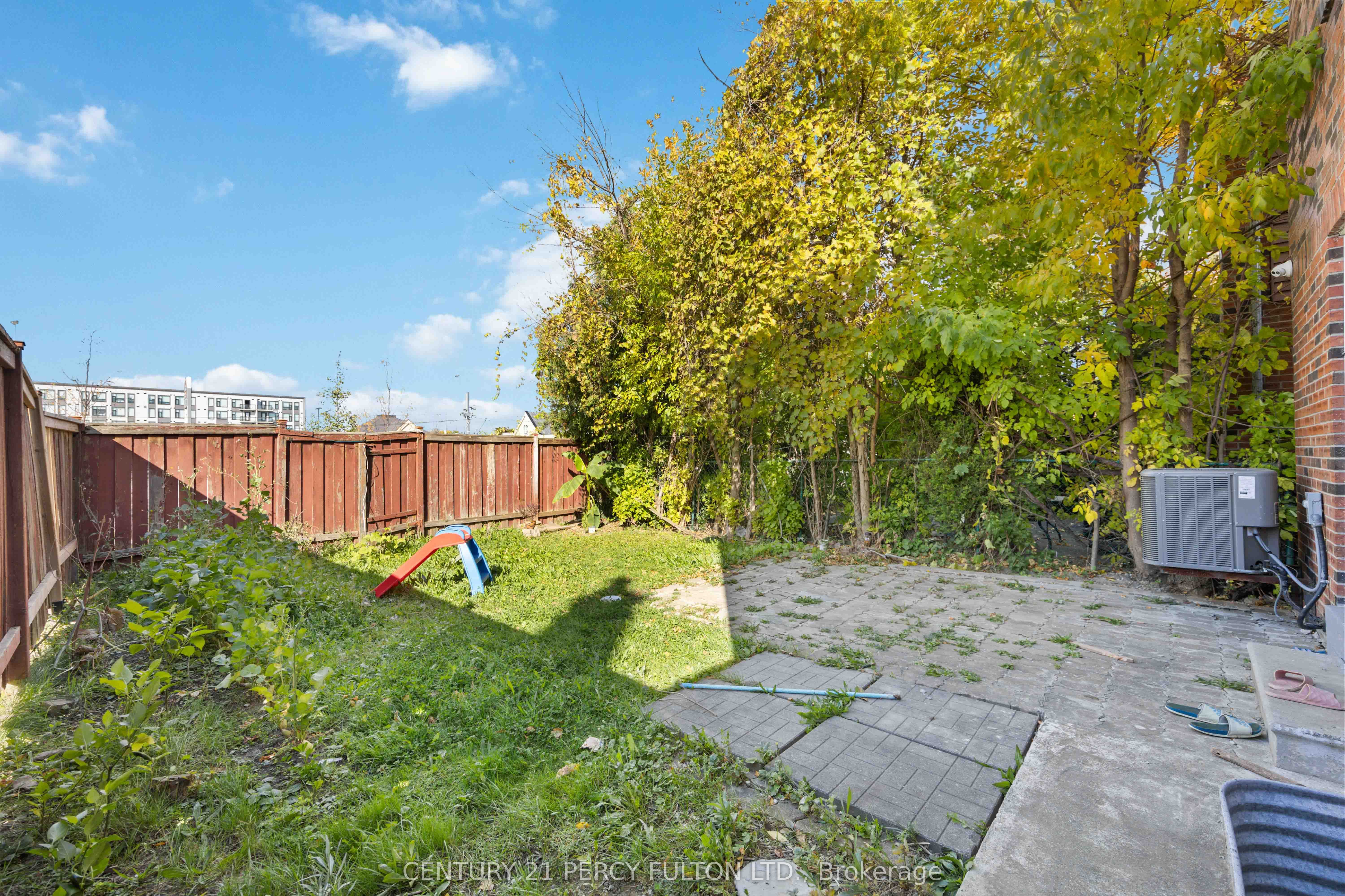 47 Woolenscote Circle Property Photo 24