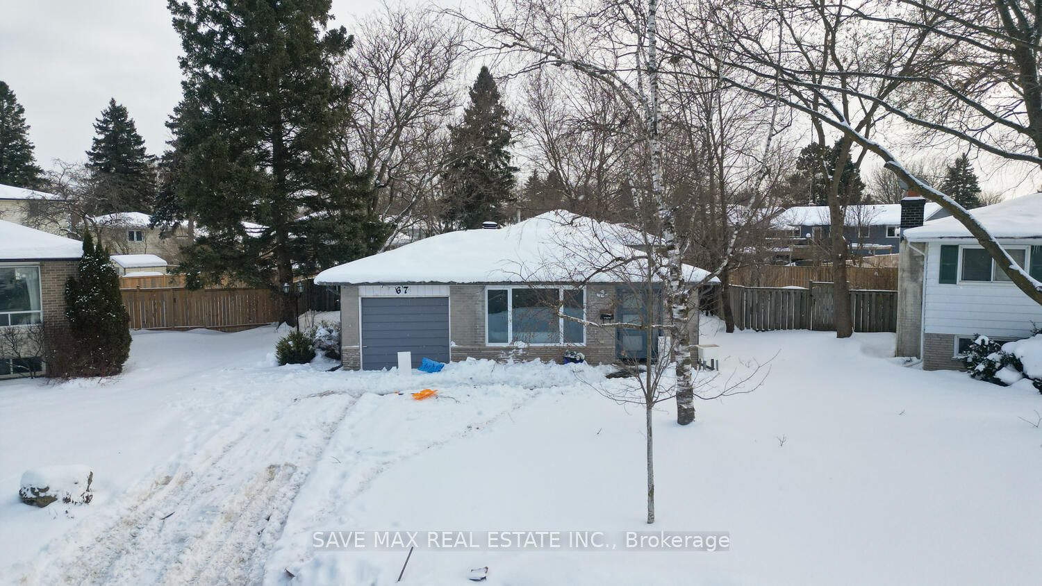 67 Rustic Crescent Property Photo