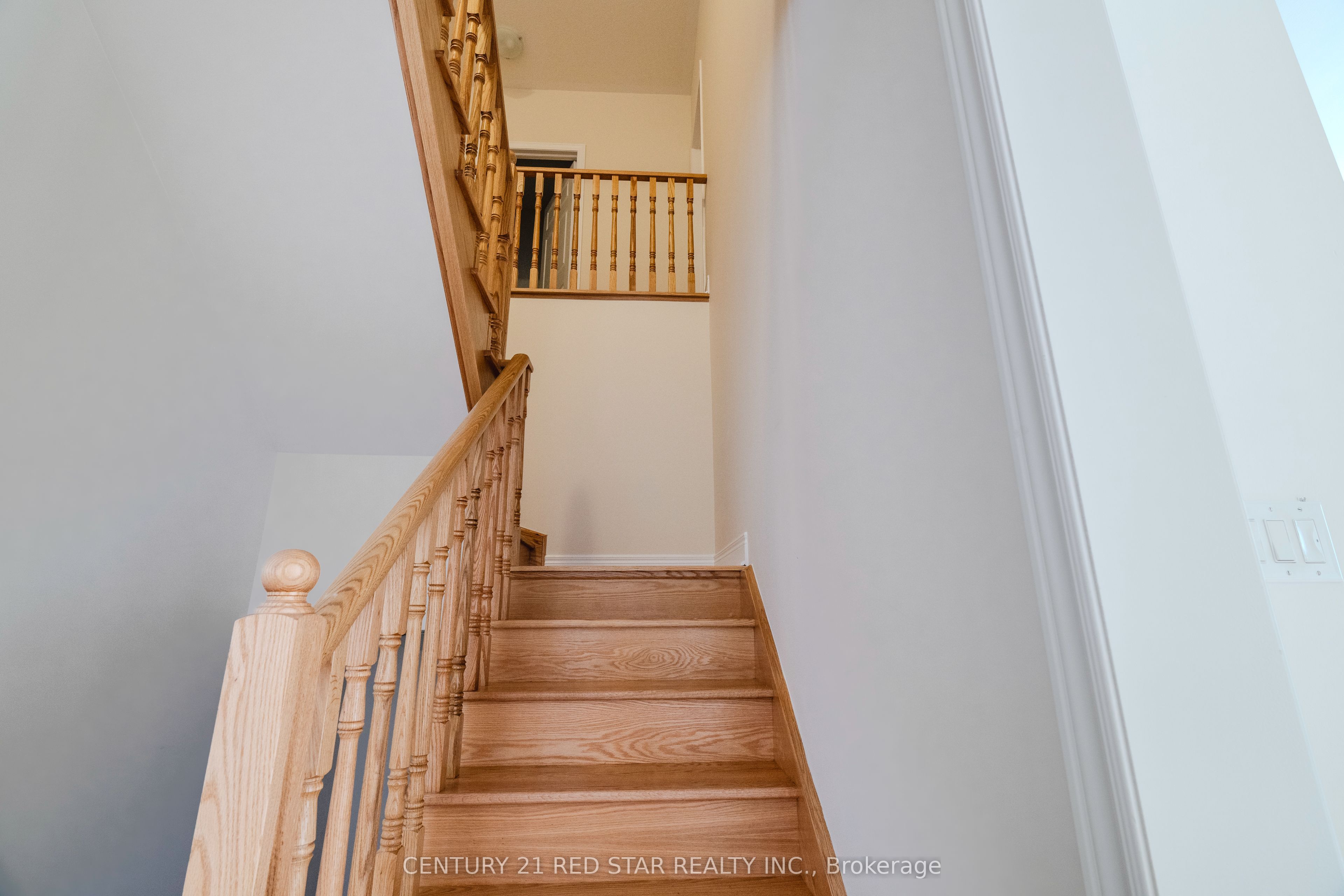 34 Icon Street Property Photo 16