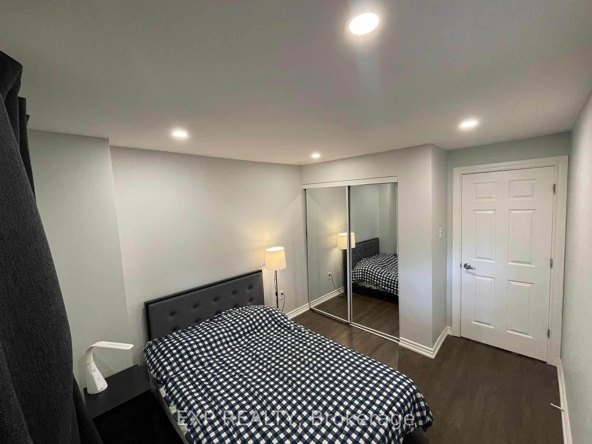 #318 - 4673 Jane Street Property Photo 17