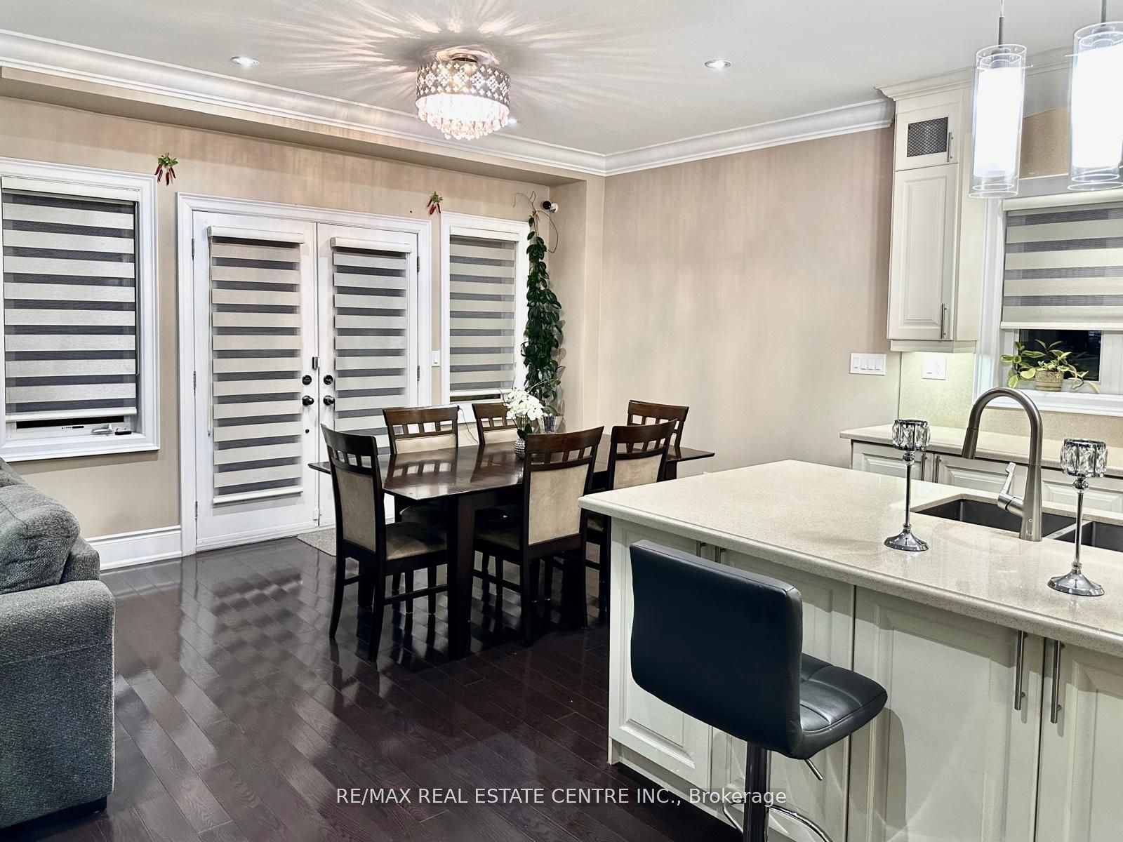 110 Allenby Avenue Property Photo 16