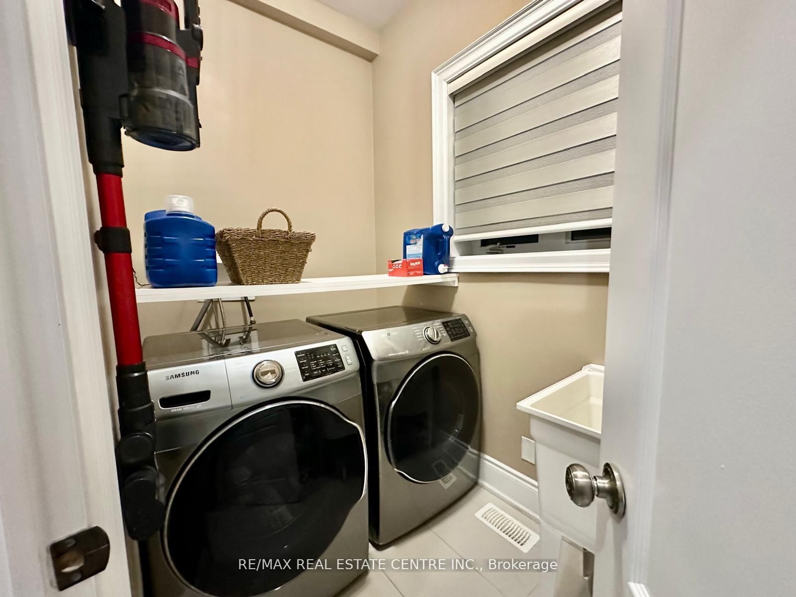 110 Allenby Avenue Property Photo 19