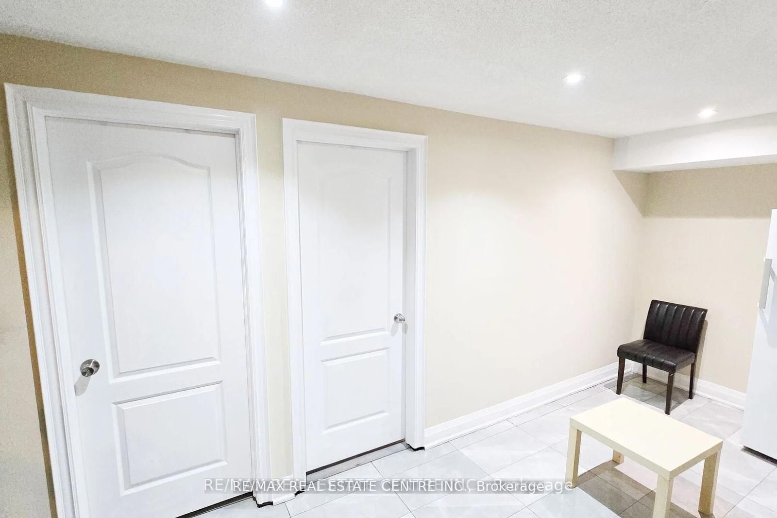 110 Allenby Avenue Property Photo 33