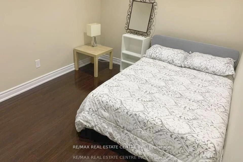 110 Allenby Avenue Property Photo 37