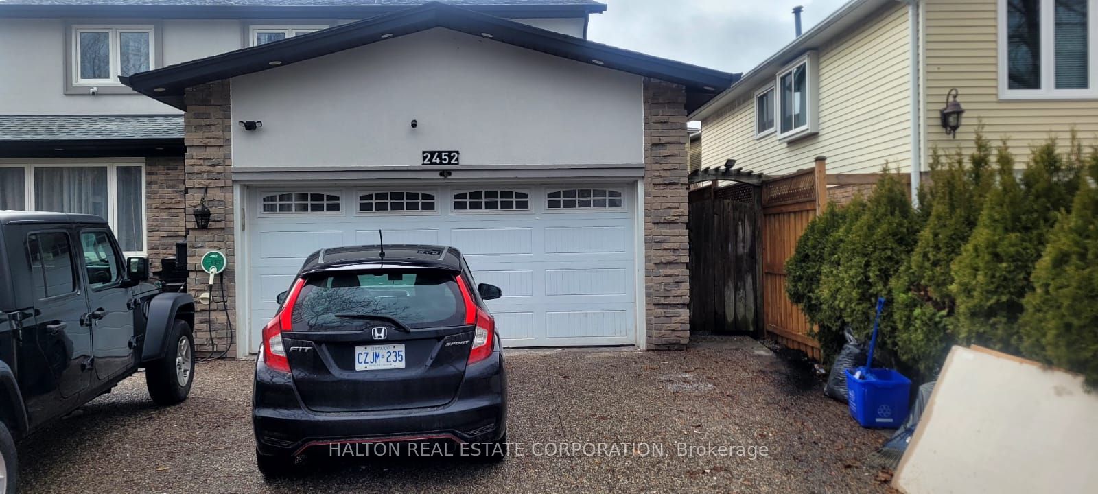 #a - 2452 Cavendish Drive Property Photo