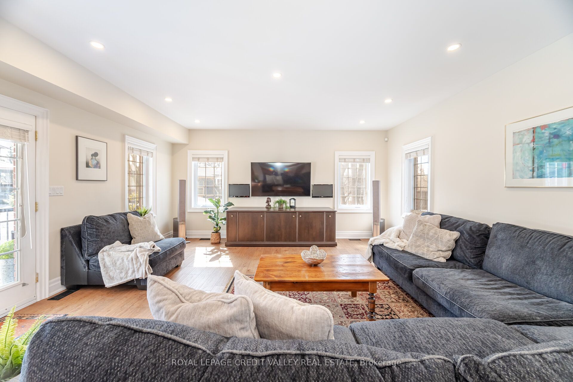 20 Fleming Avenue Property Photo 15