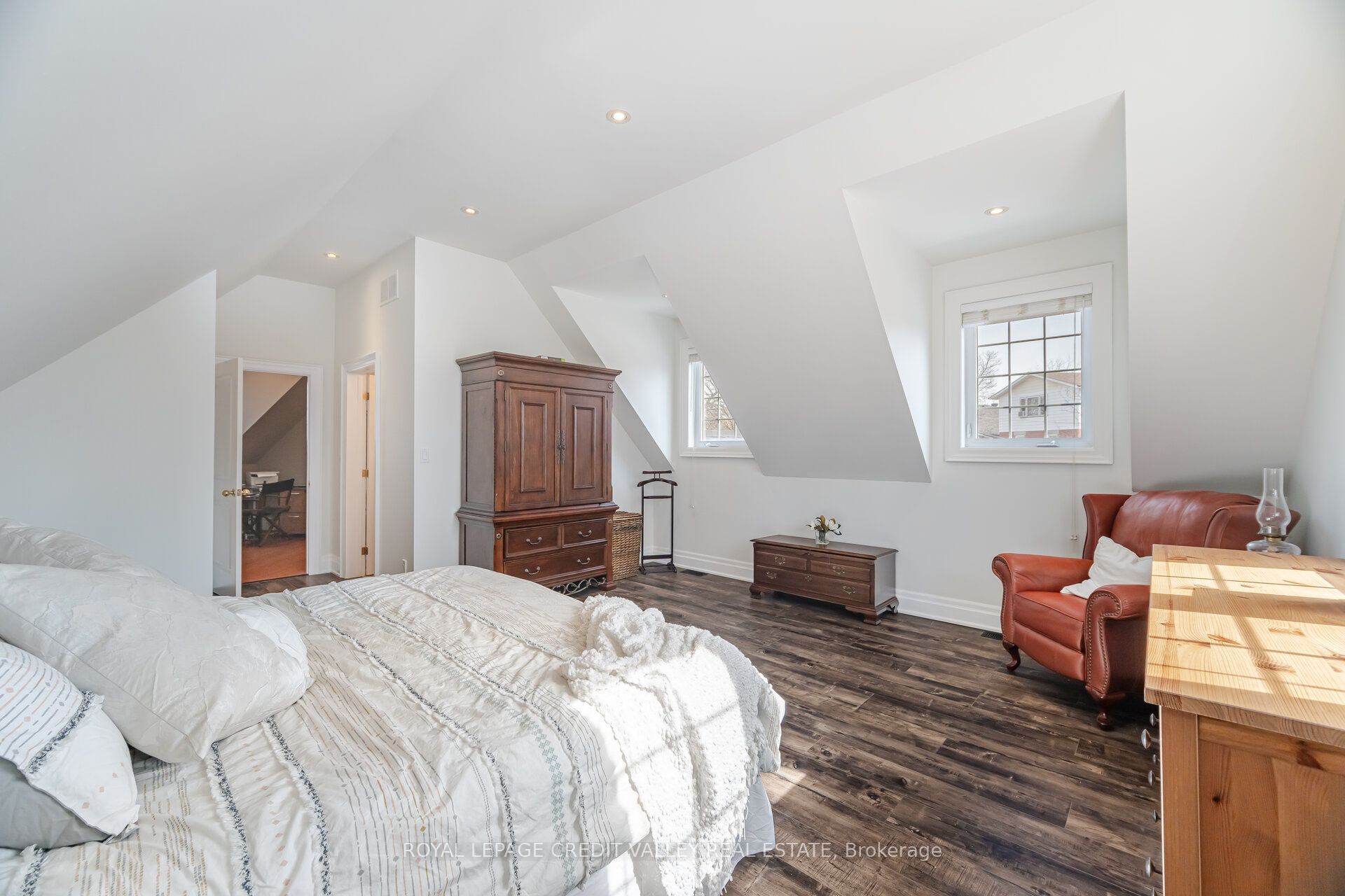 20 Fleming Avenue Property Photo 27