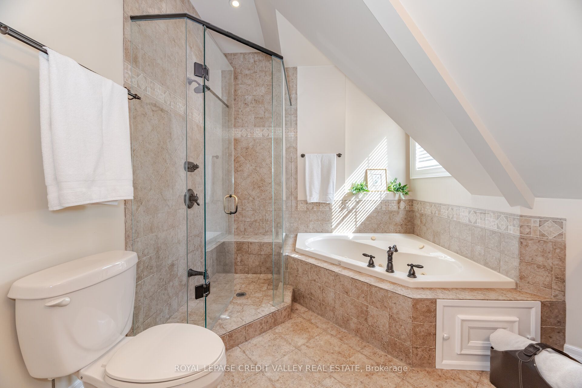 20 Fleming Avenue Property Photo 29