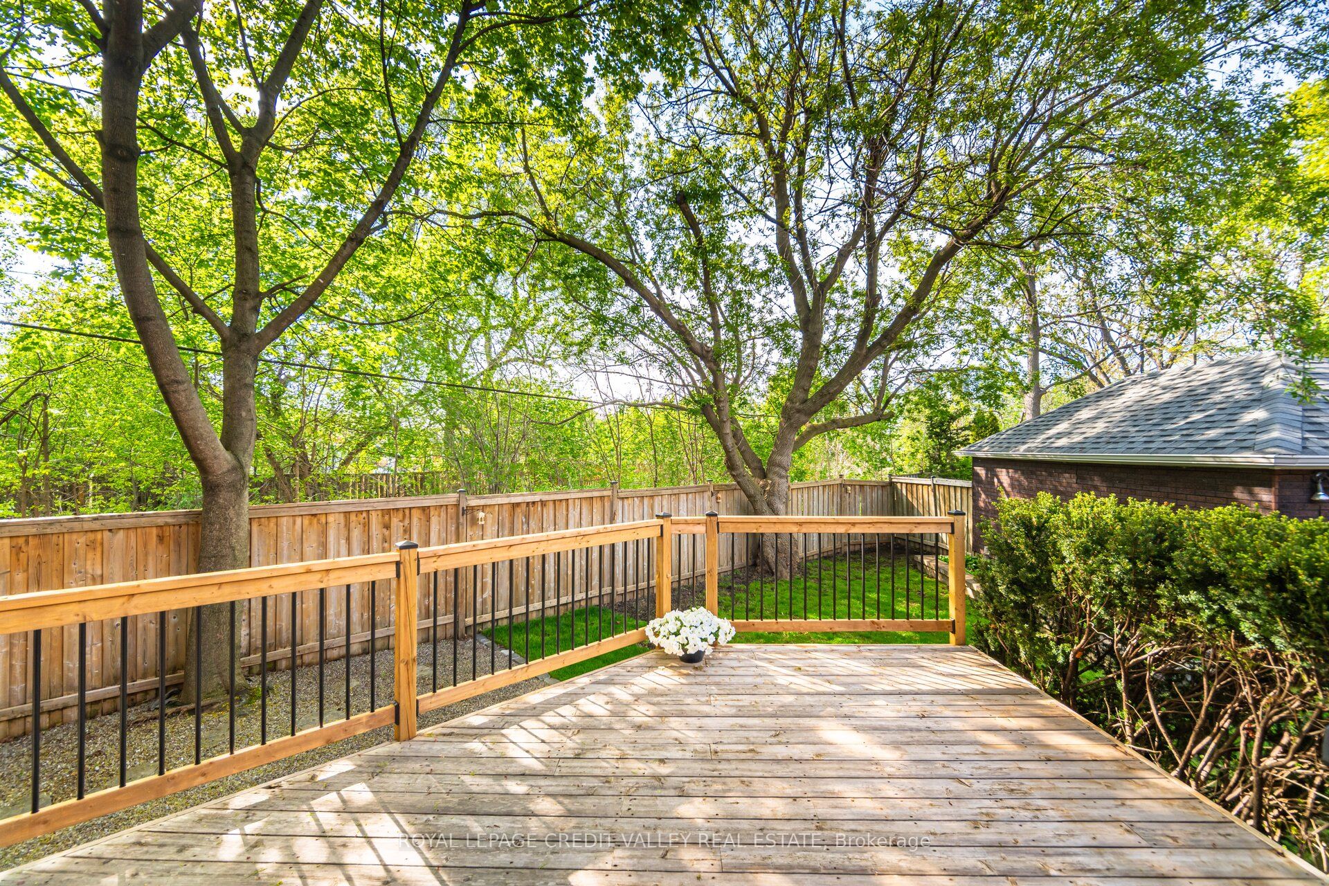 20 Fleming Avenue Property Photo 45