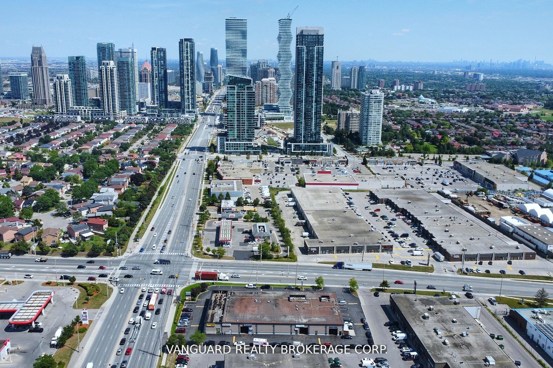 #2 - 700 Burnhamthorpe Road Property Photo 4