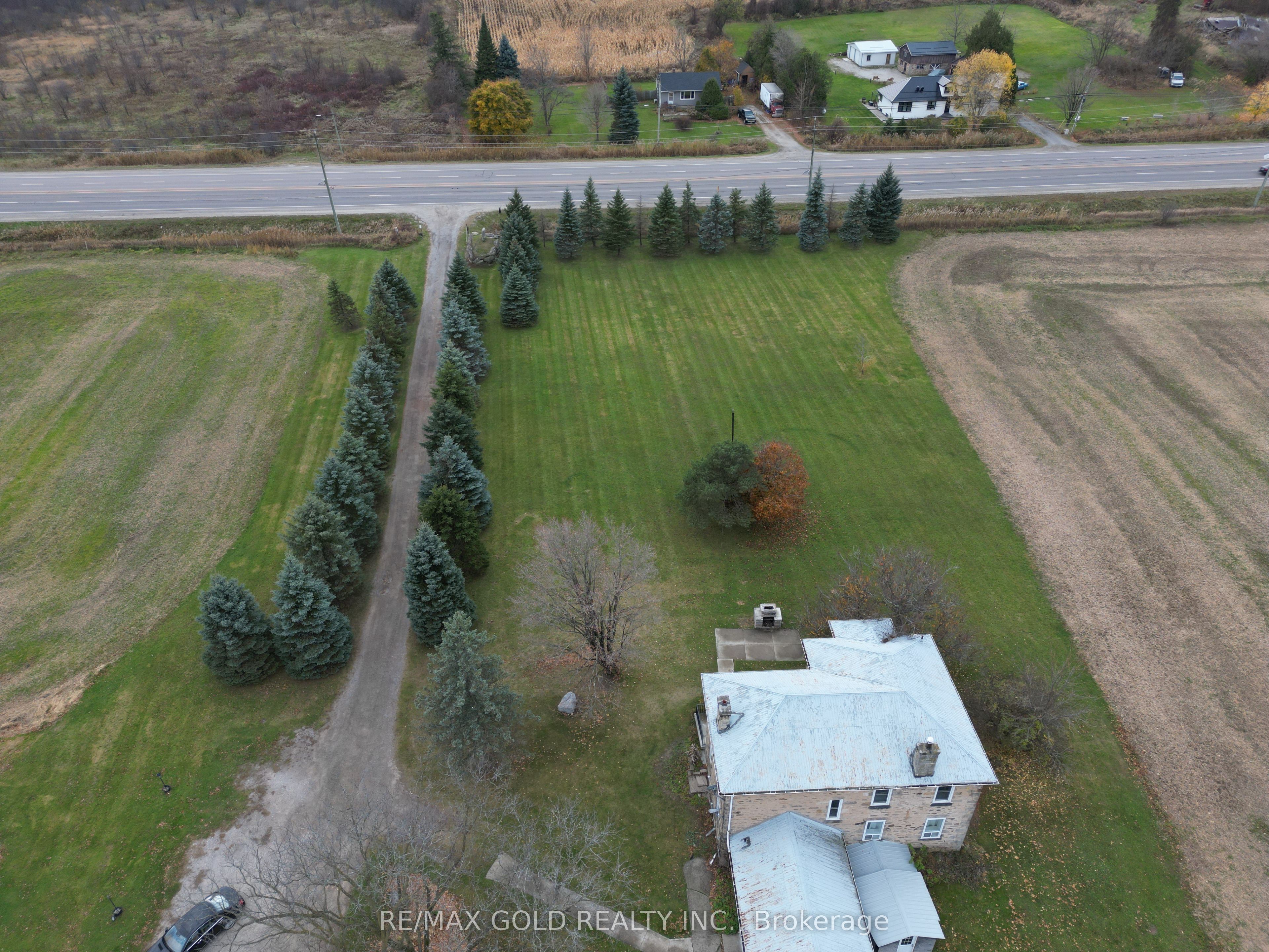 13215 Highway 7 Property Photo 1