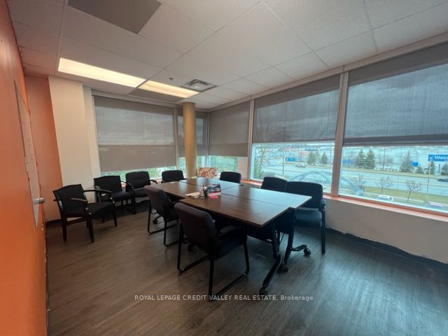 #305 - 10 Gillingham Drive Property Photo 18