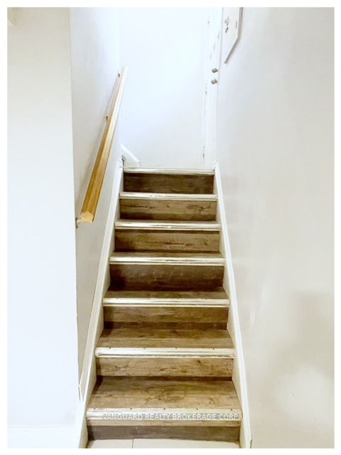 19 Checkers Court Property Photo 10