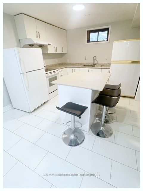 19 Checkers Court Property Photo 21