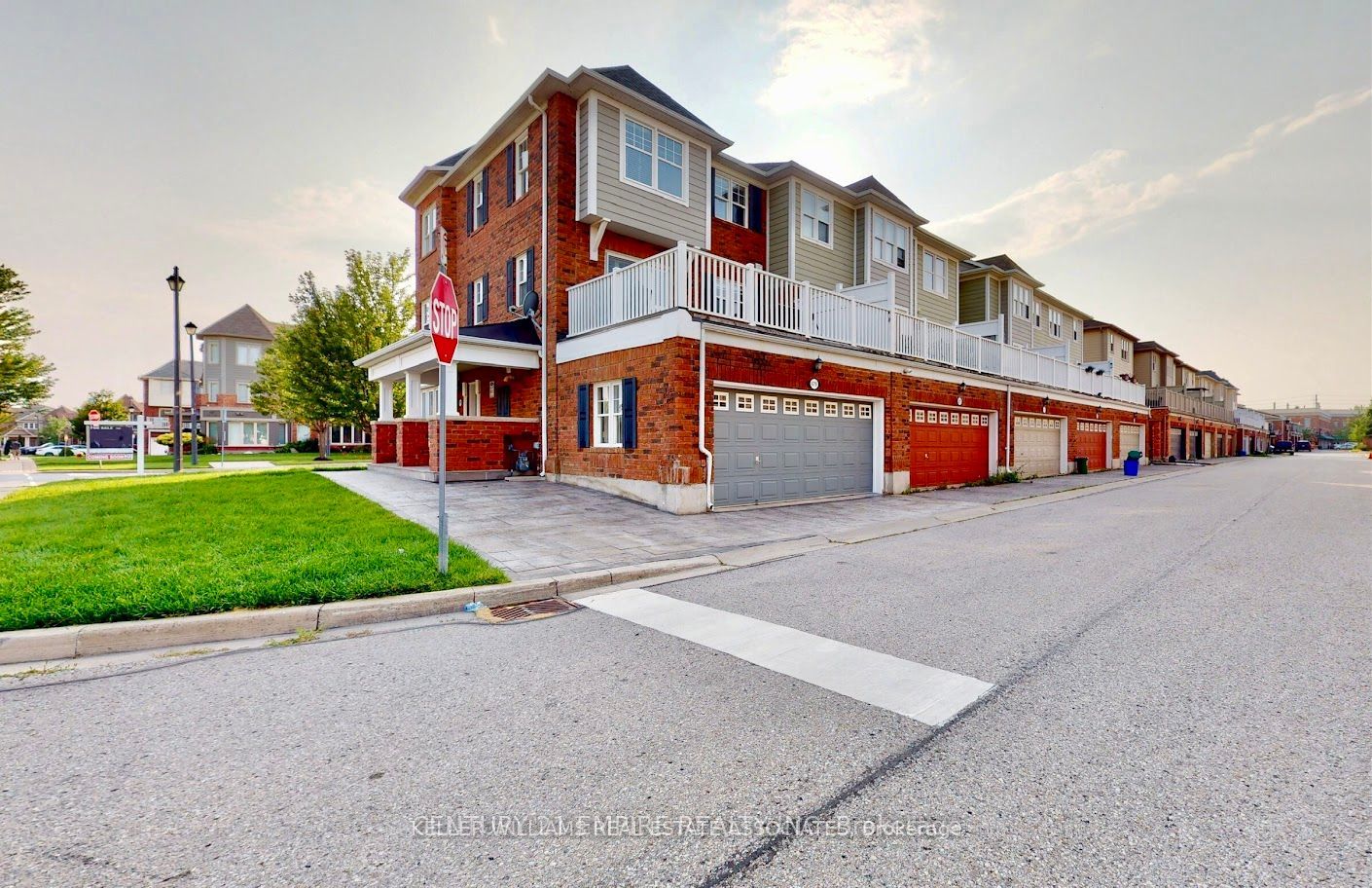 679 Holly Avenue Property Photo 1