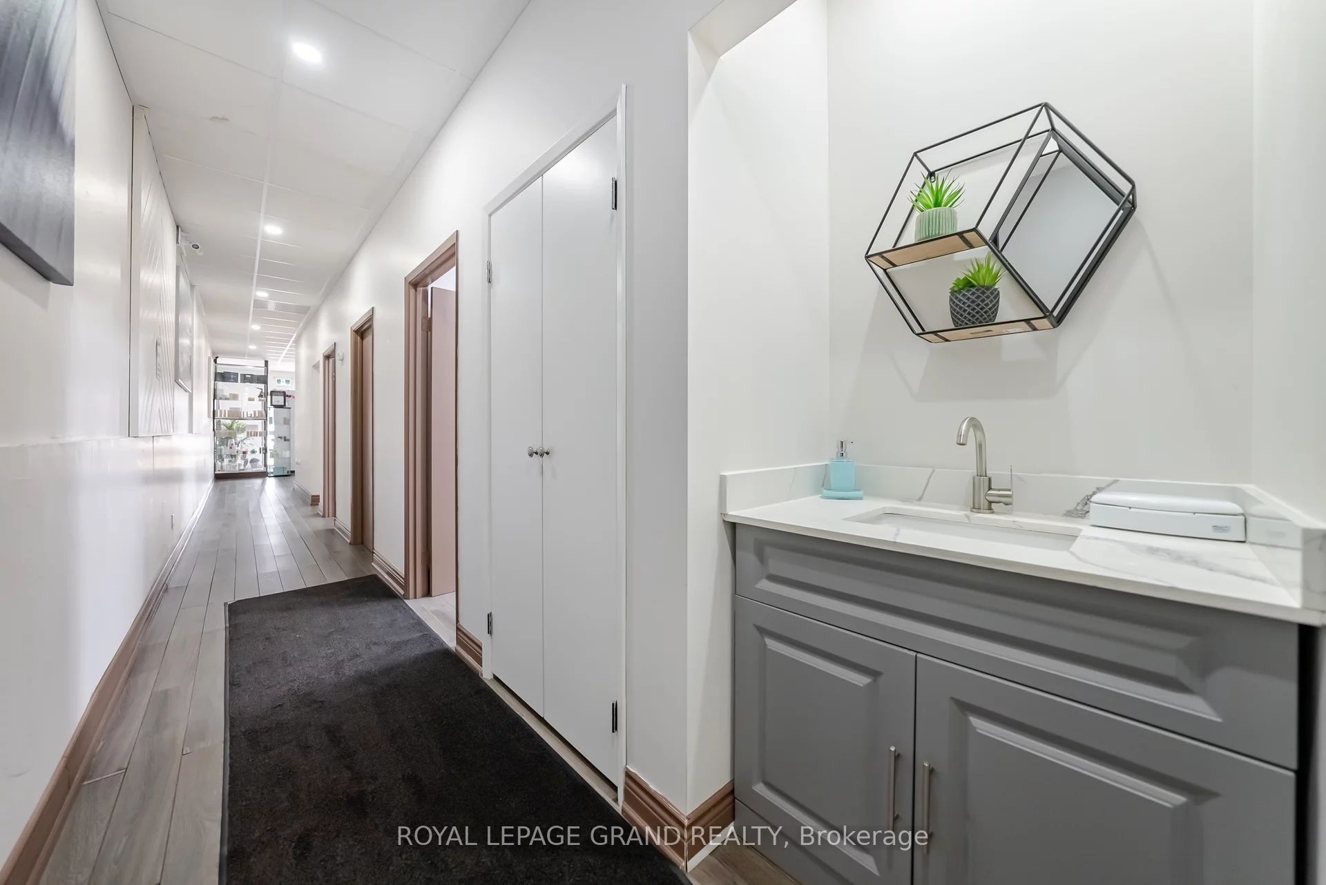 #unit 5 - 30 Melanie Drive Property Photo 19