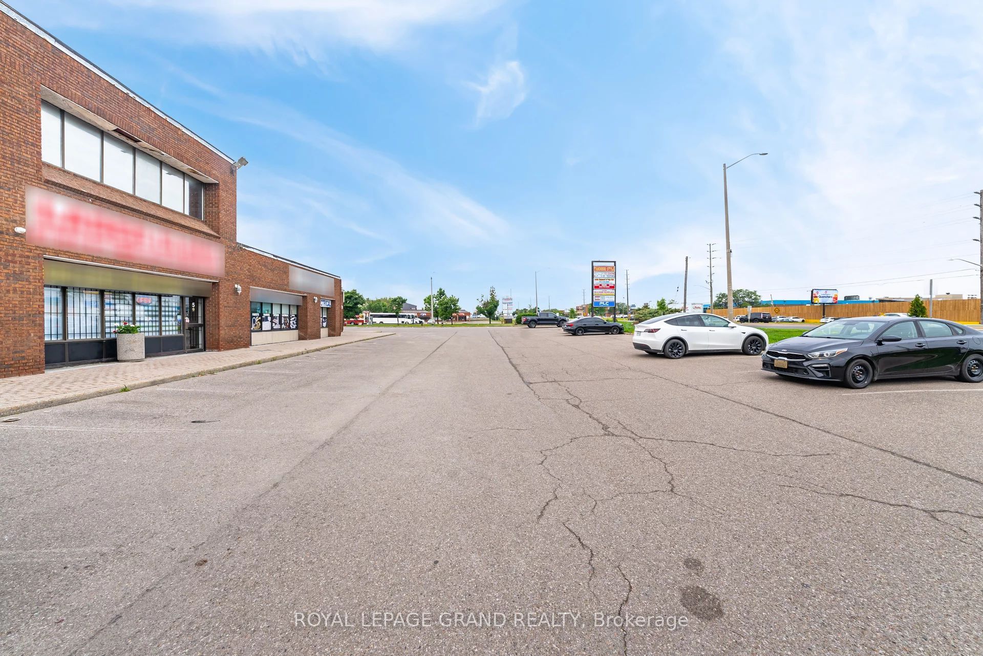 #unit 5 - 30 Melanie Drive Property Photo 23