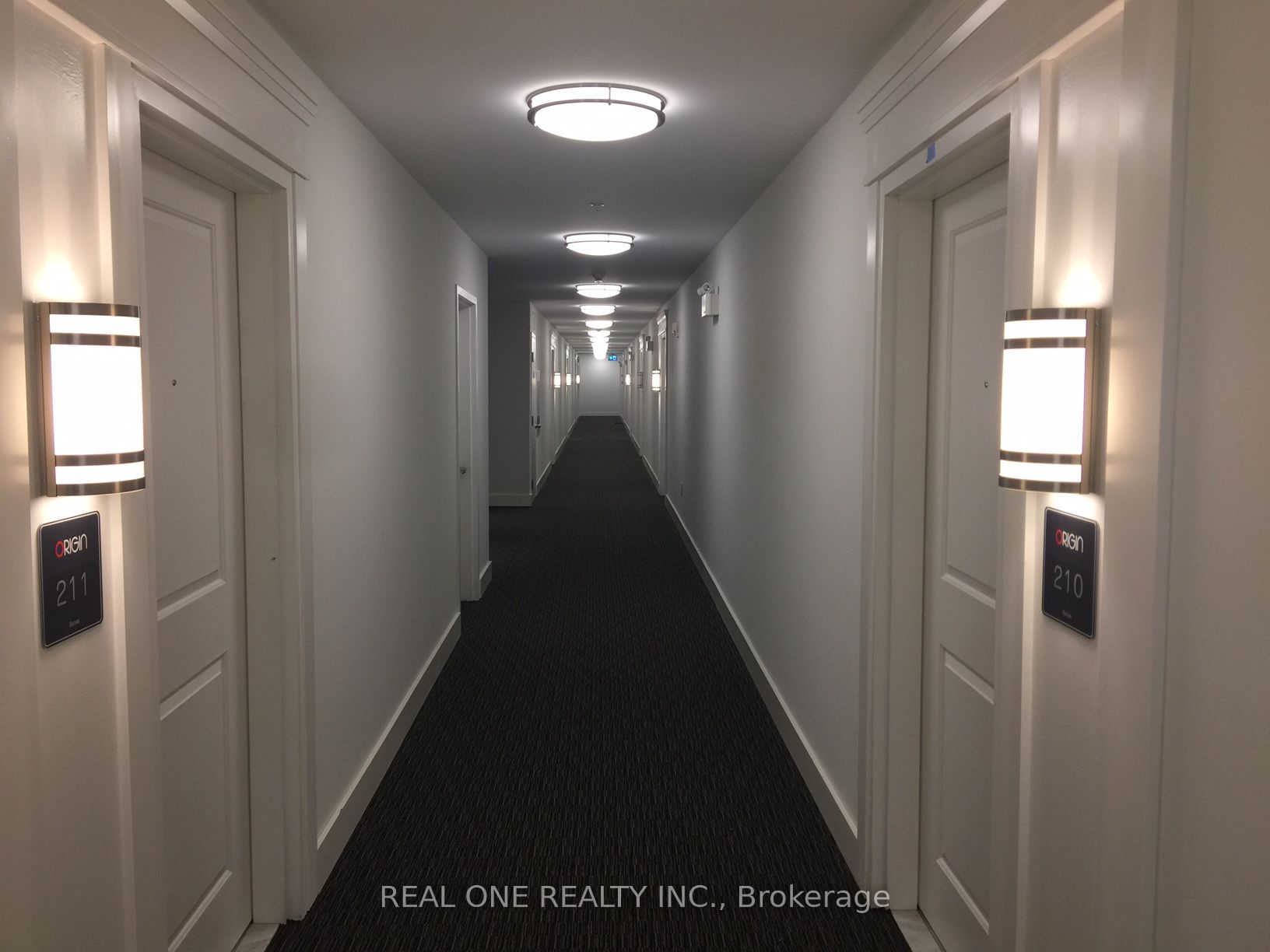 #210 - 650 Sauve Street Property Photo 2