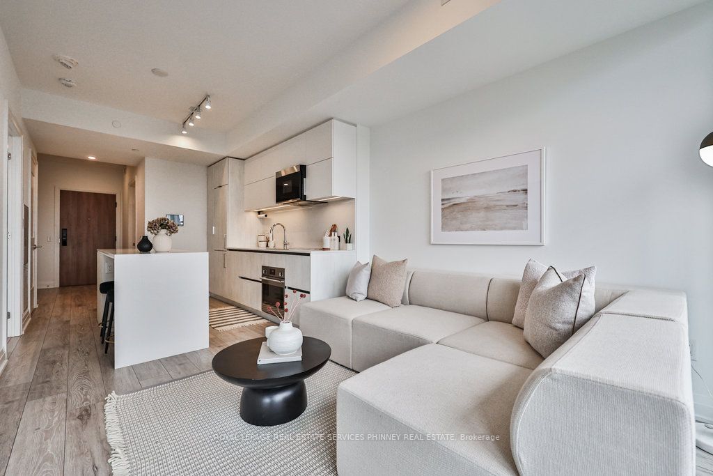 #1011 - 21 Park Street Property Photo 11