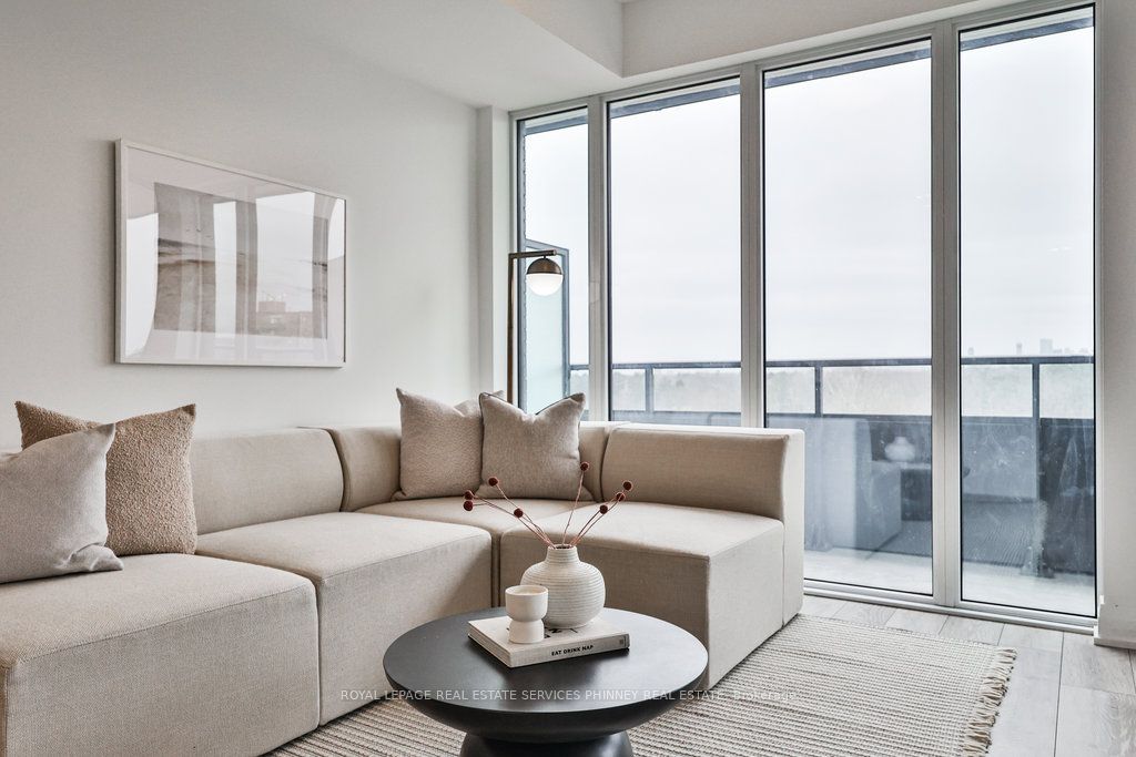 #1011 - 21 Park Street Property Photo 12