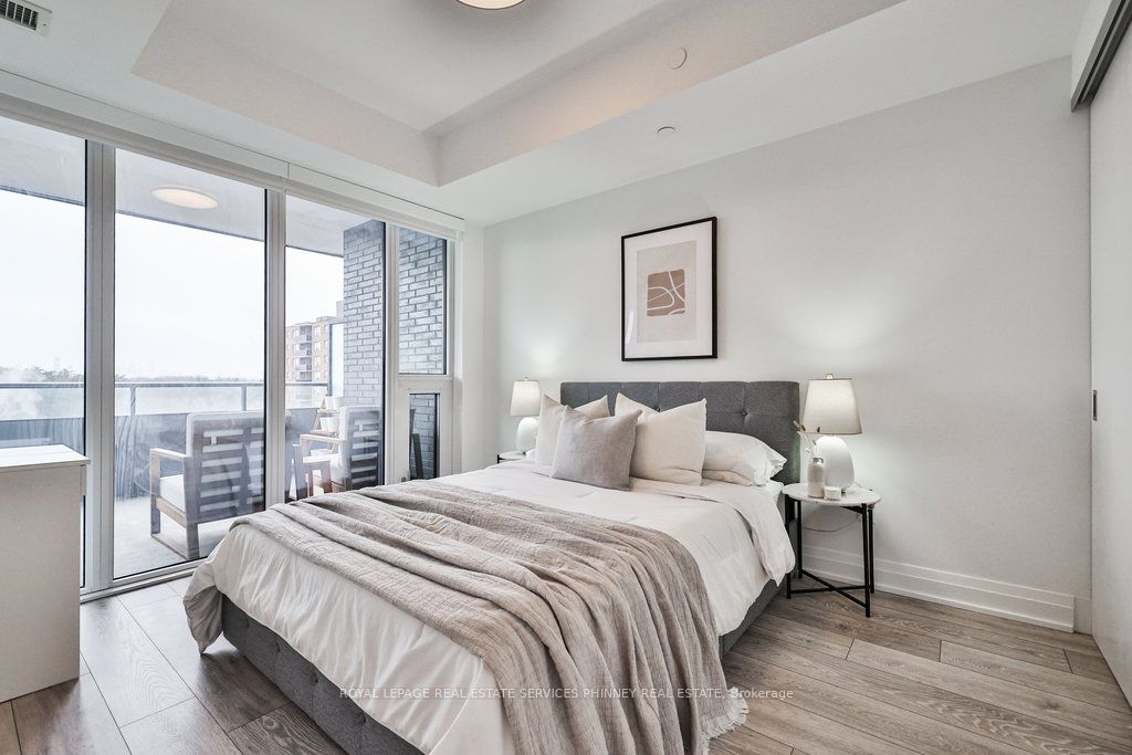 #1011 - 21 Park Street Property Photo 13
