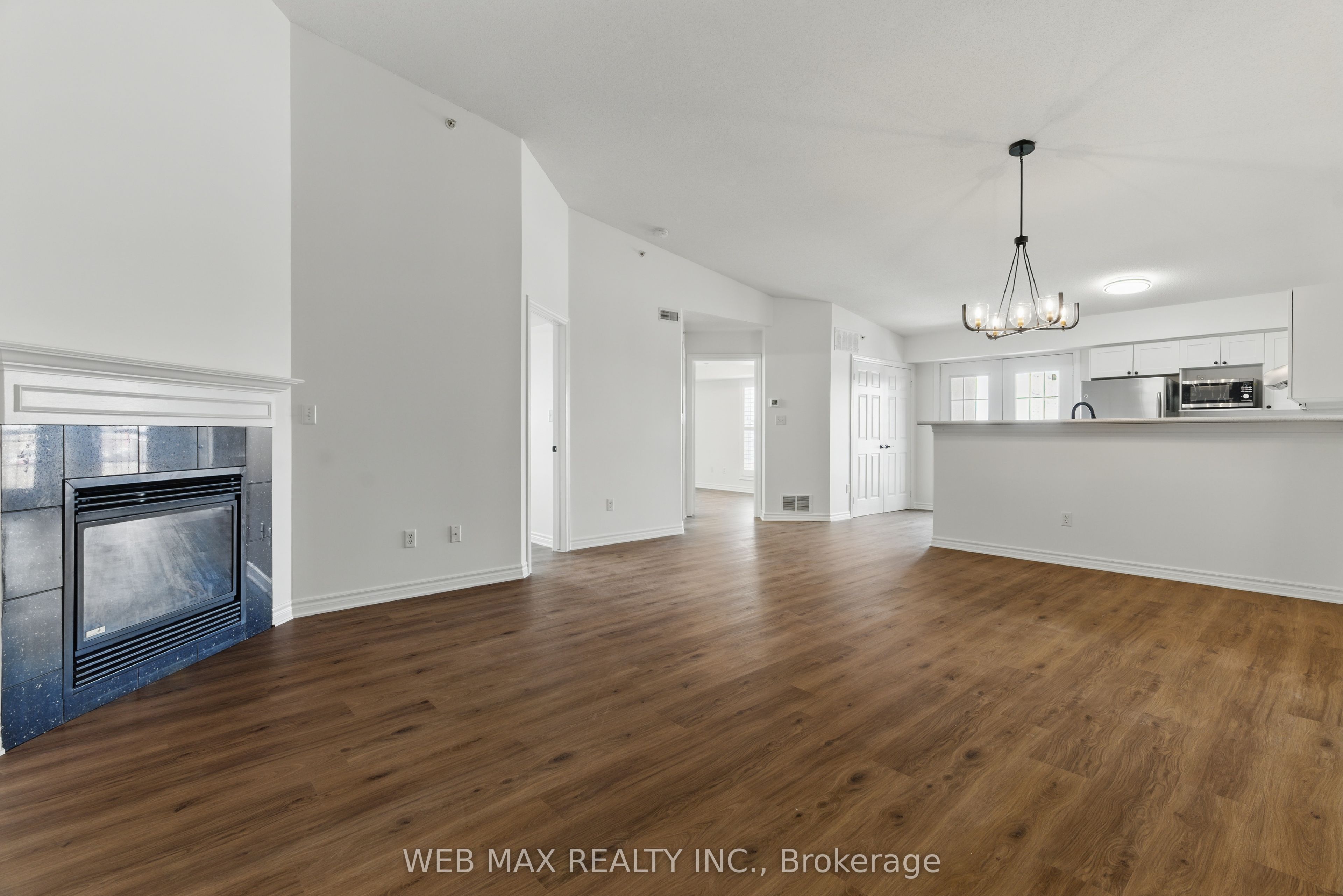 1479 Maple Avenue 401 Property Photo 6