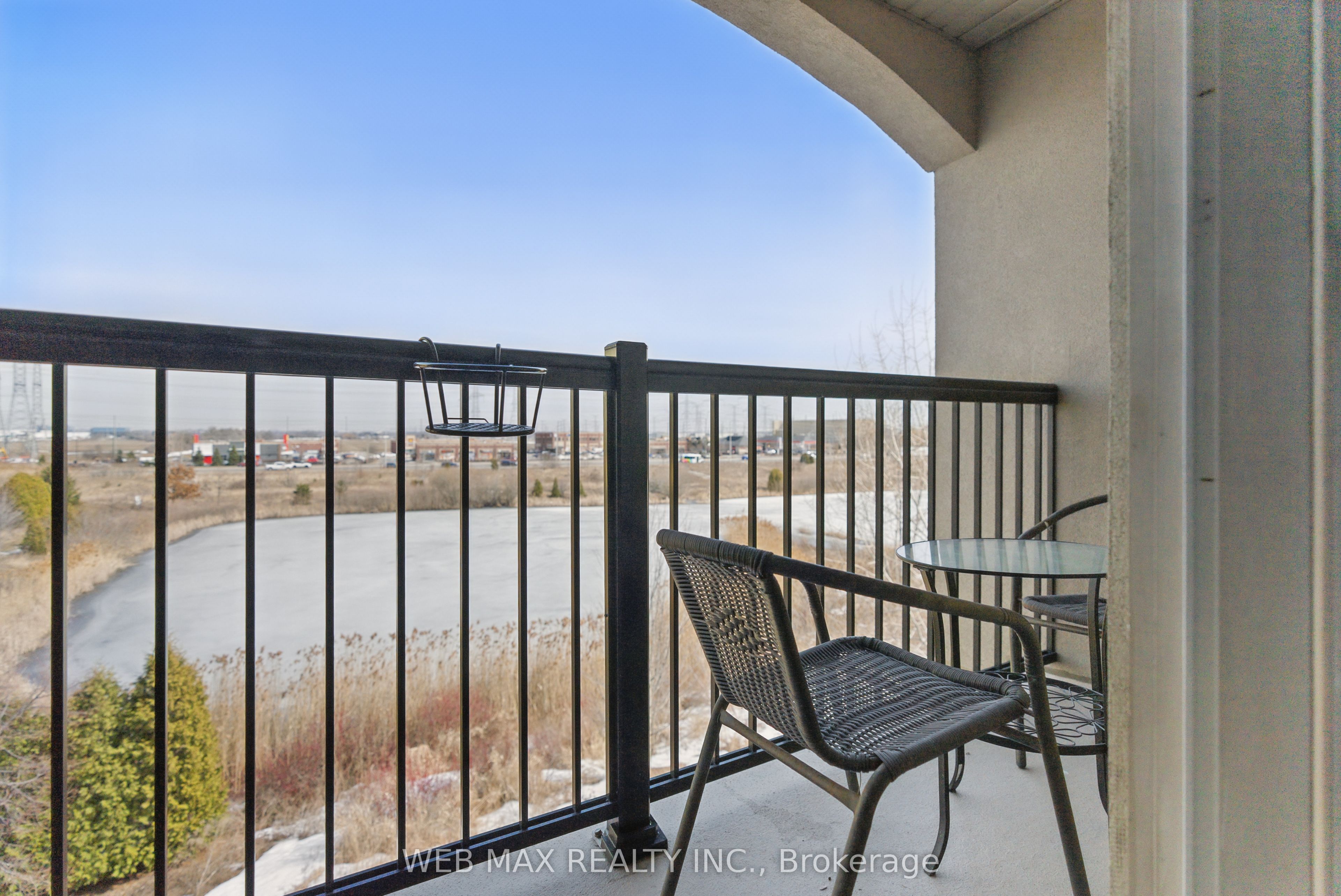 1479 Maple Avenue 401 Property Photo 14