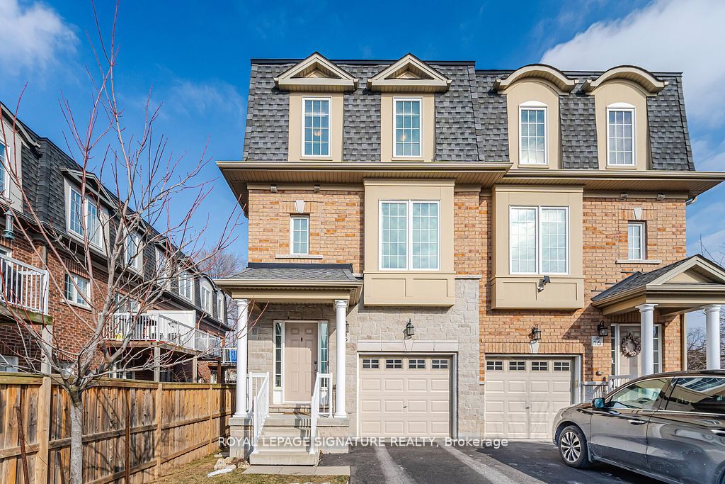 #15 - 2220 Queensway Drive Property Photo 1