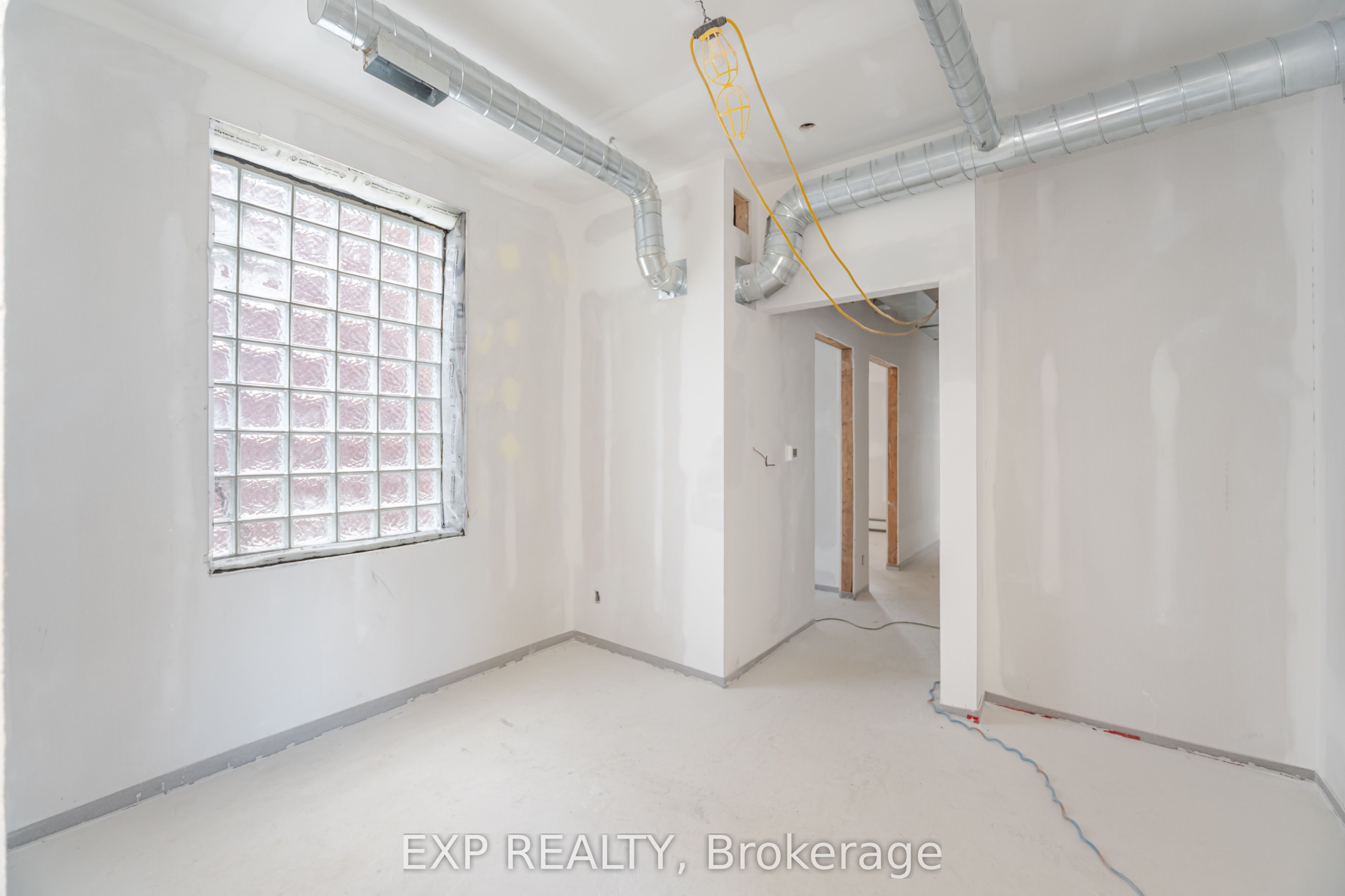 168 Annette Street Property Photo 6