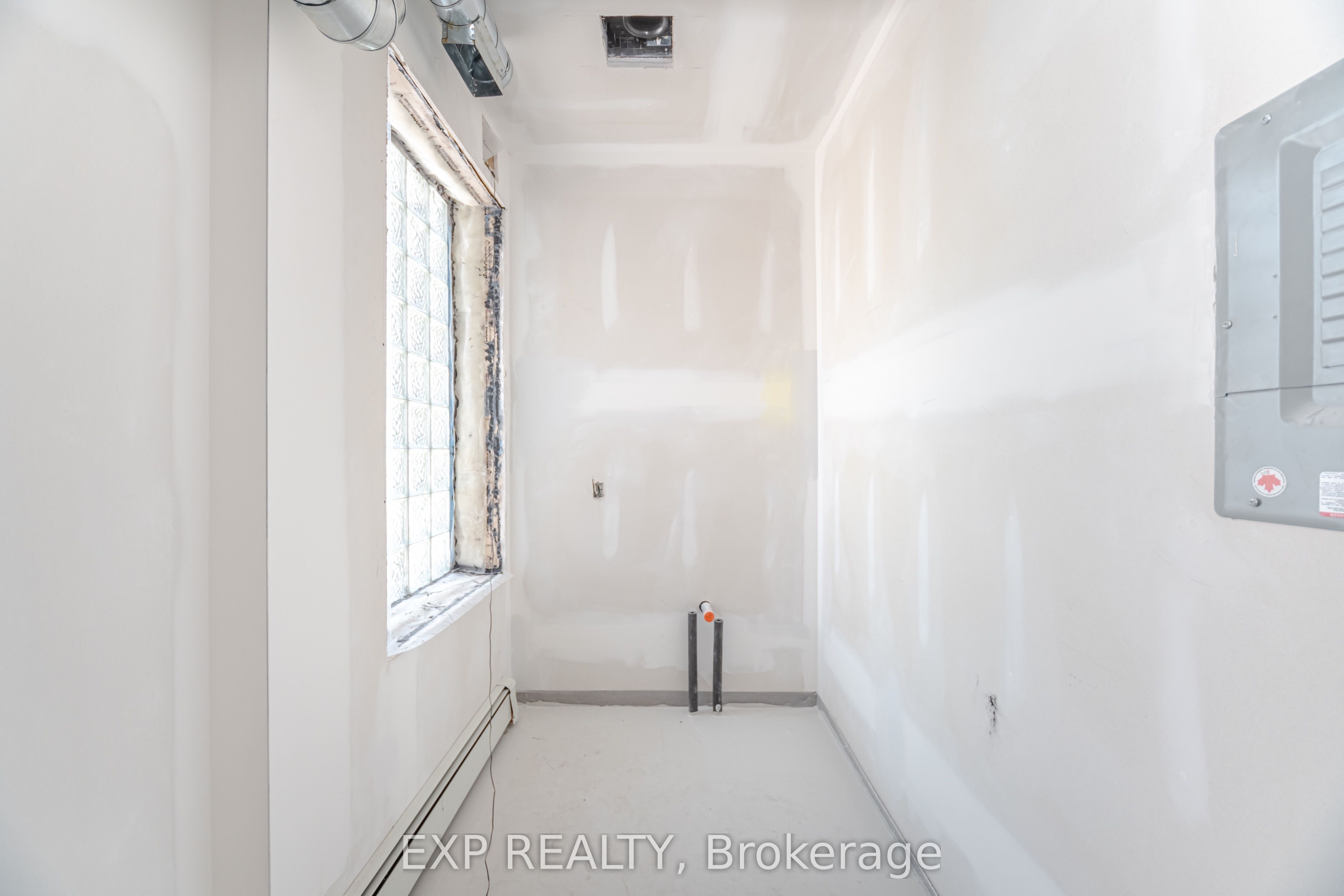 168 Annette Street Property Photo 12