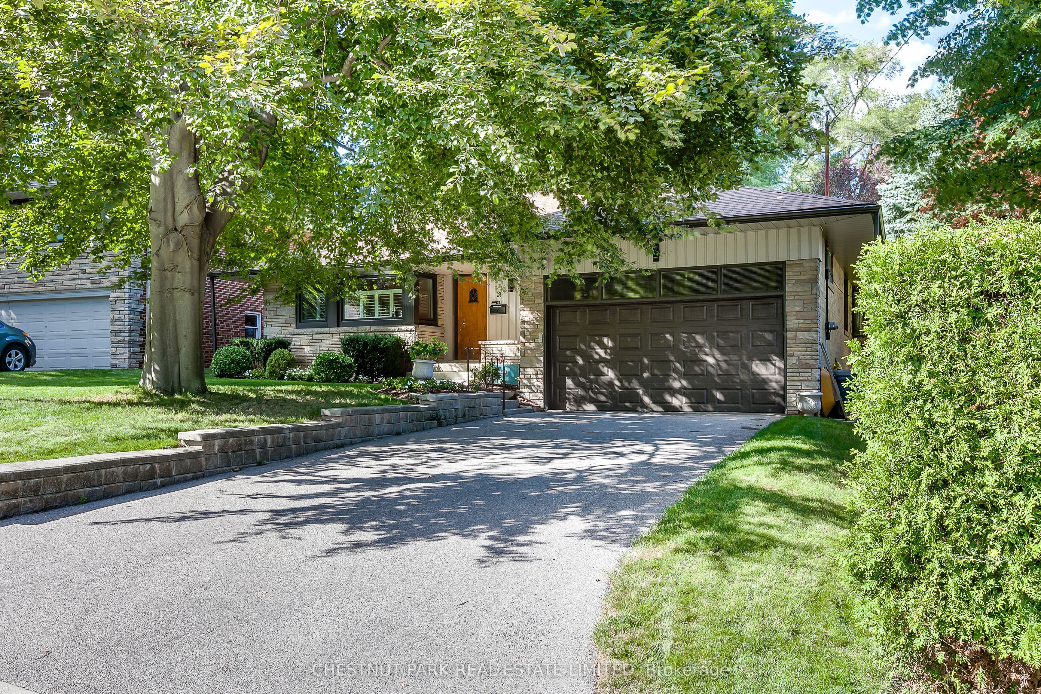18 Woodway Trail Property Photo