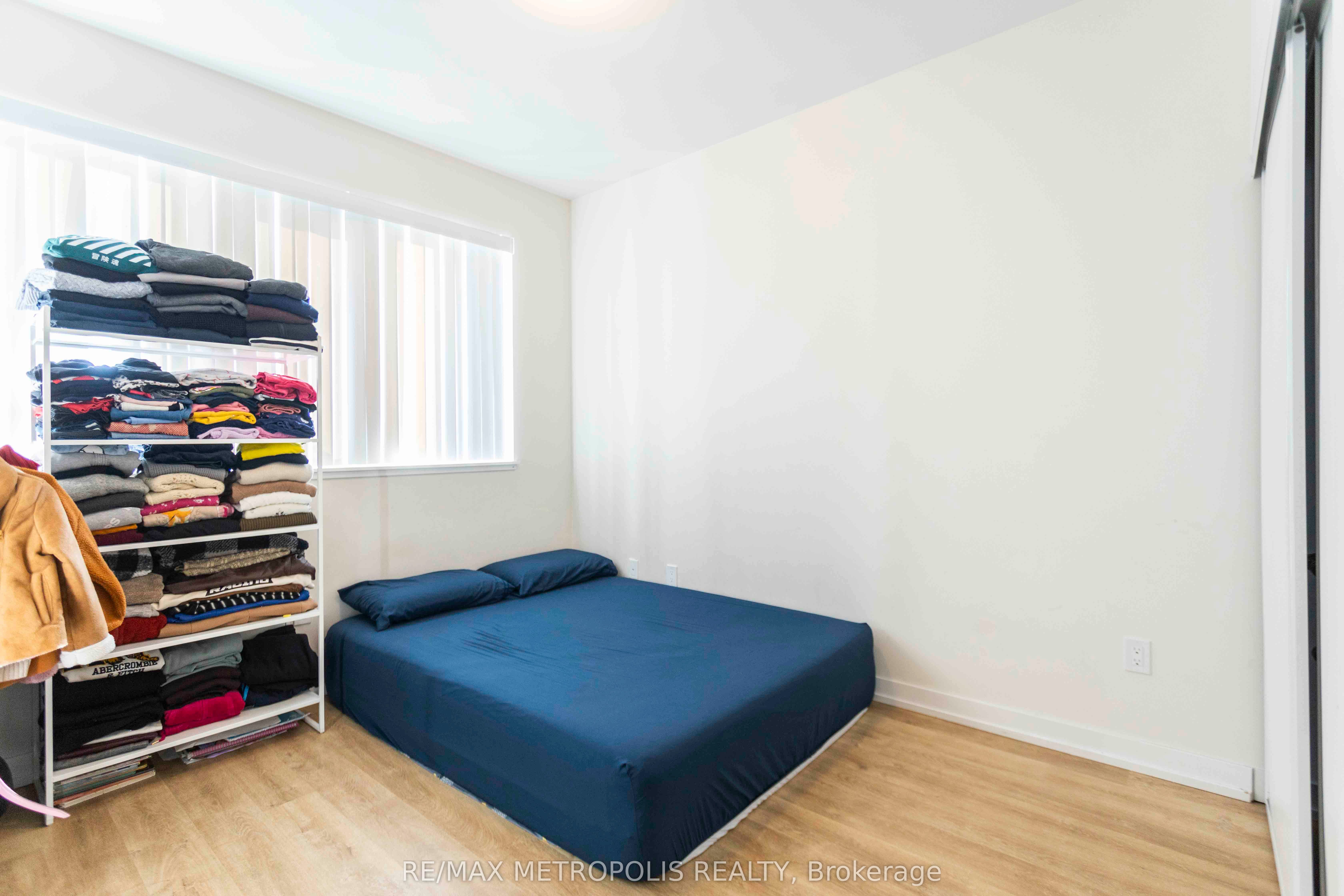 2300 St Clair Avenue W 308 Property Photo 14