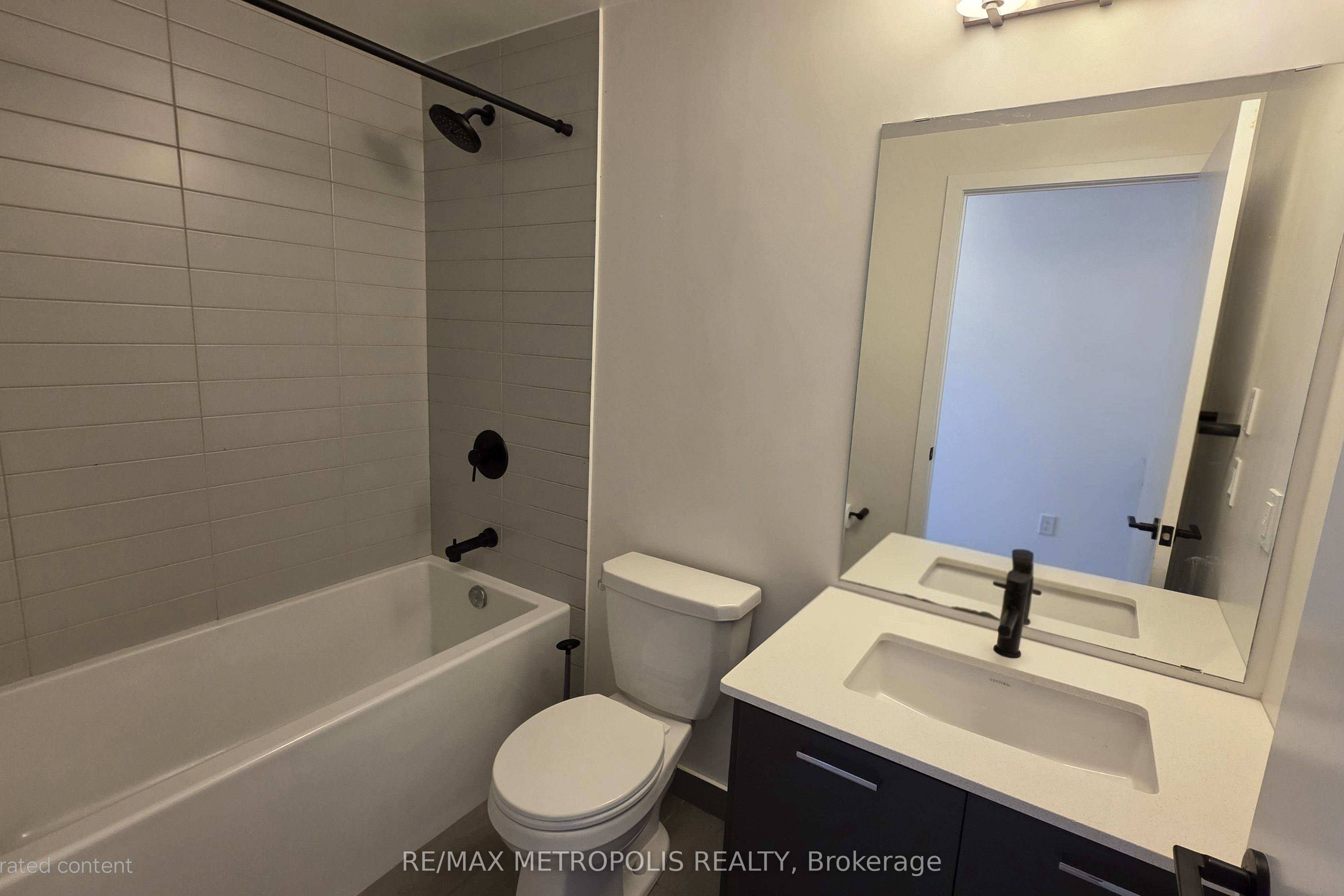 2300 St Clair Avenue W 307 Property Photo 12