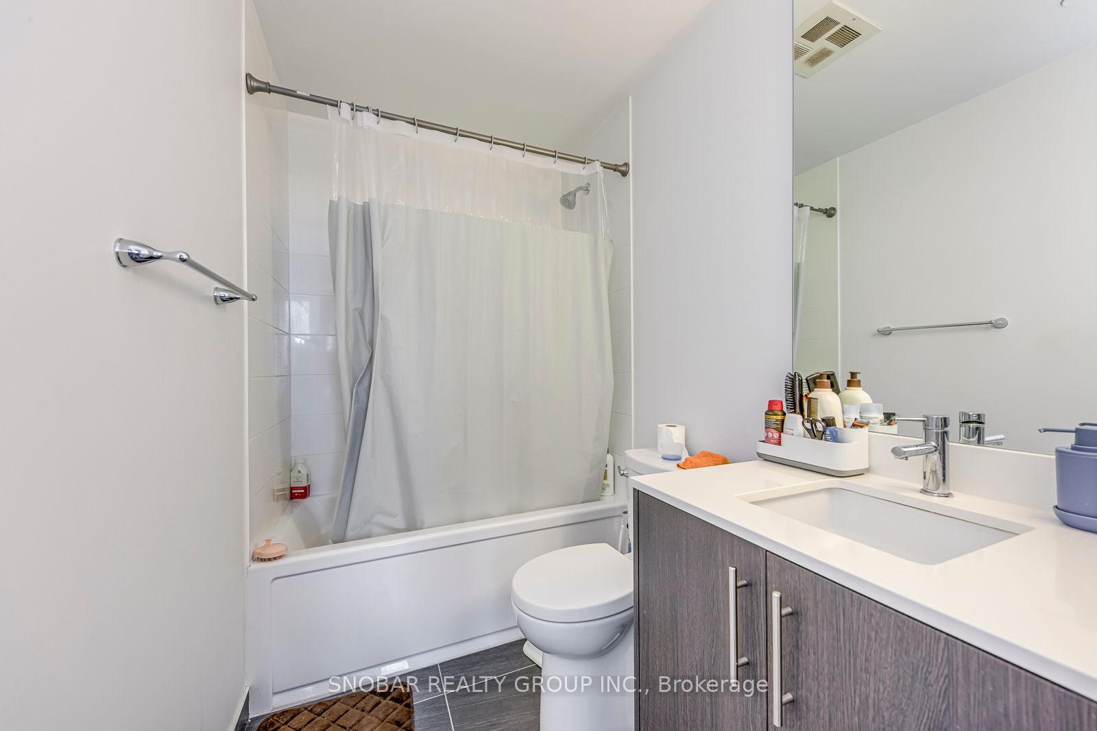 225 Veterans Drive 907 Property Photo 17