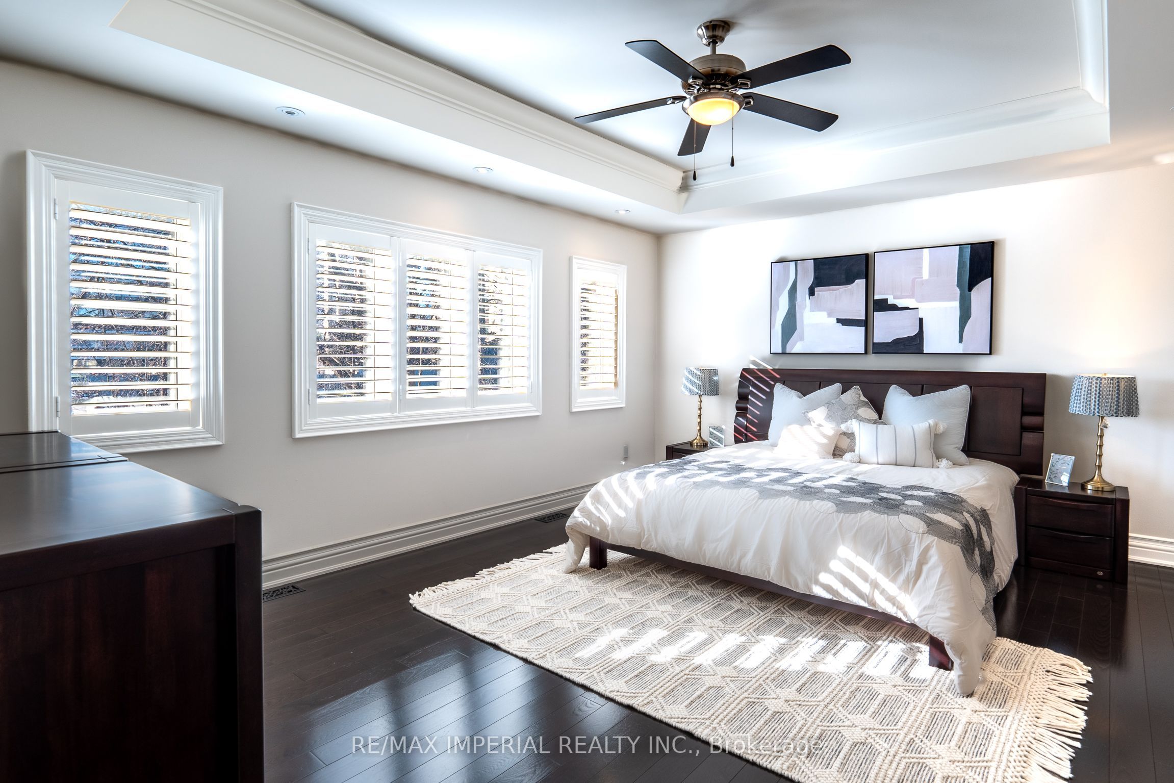 418 Queen Mary Drive Property Photo 20