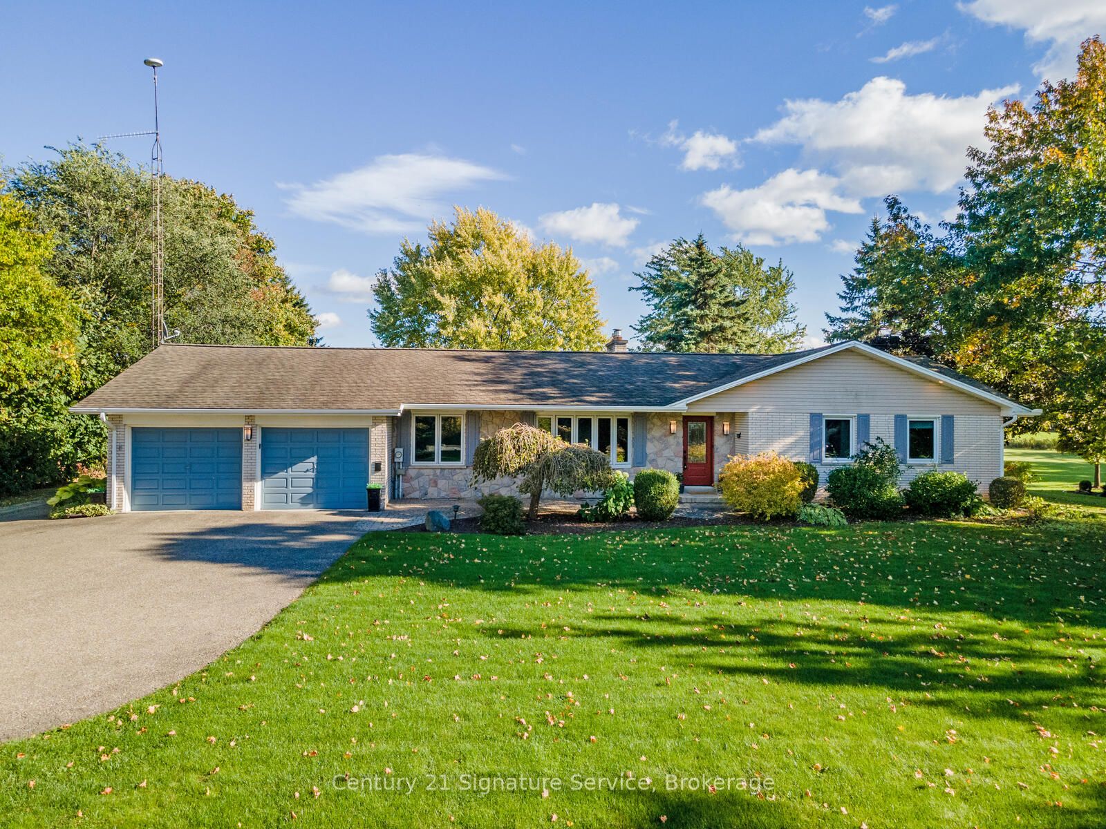 12596 22 Sideroad Property Photo