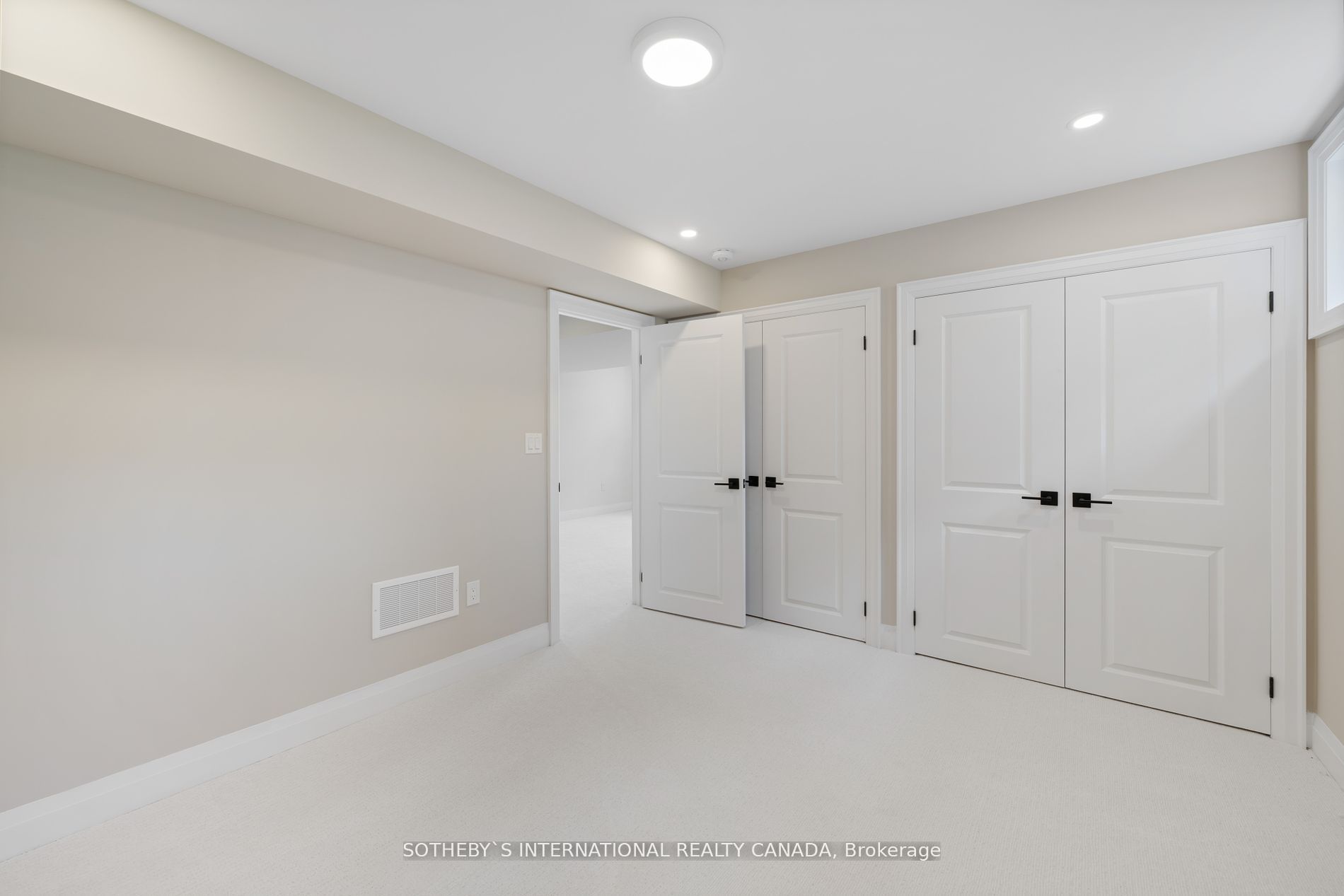 518 Markay Common N/a Property Photo 28