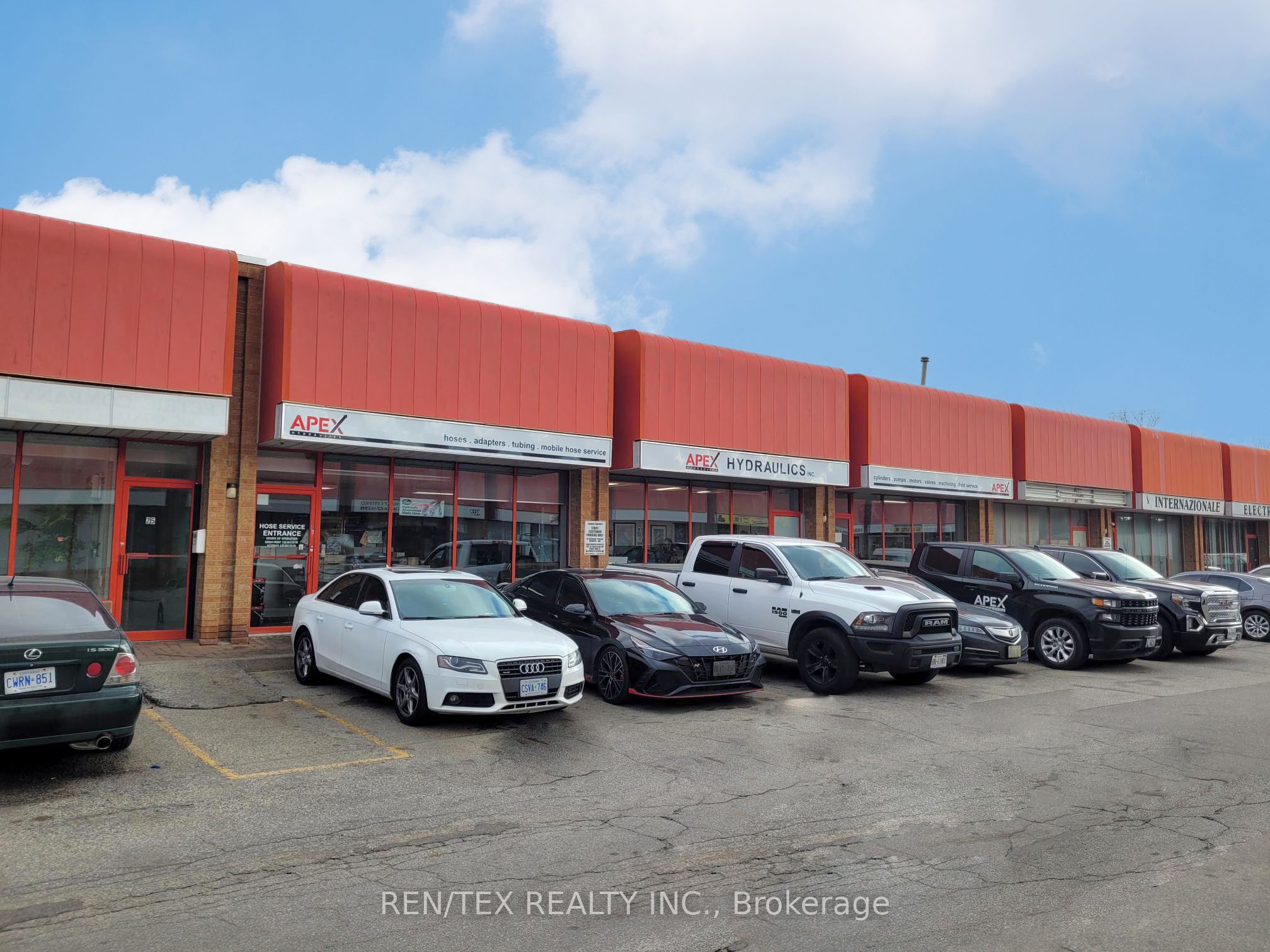 #u 26-28 - 22 Steinway Boulevard Property Photo 1