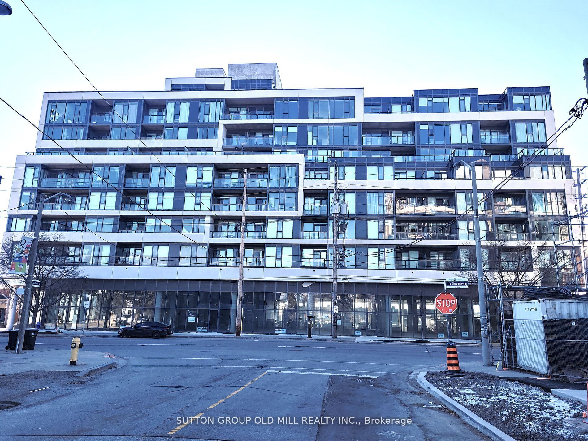 #806 - 859 The Queensway Property Photo