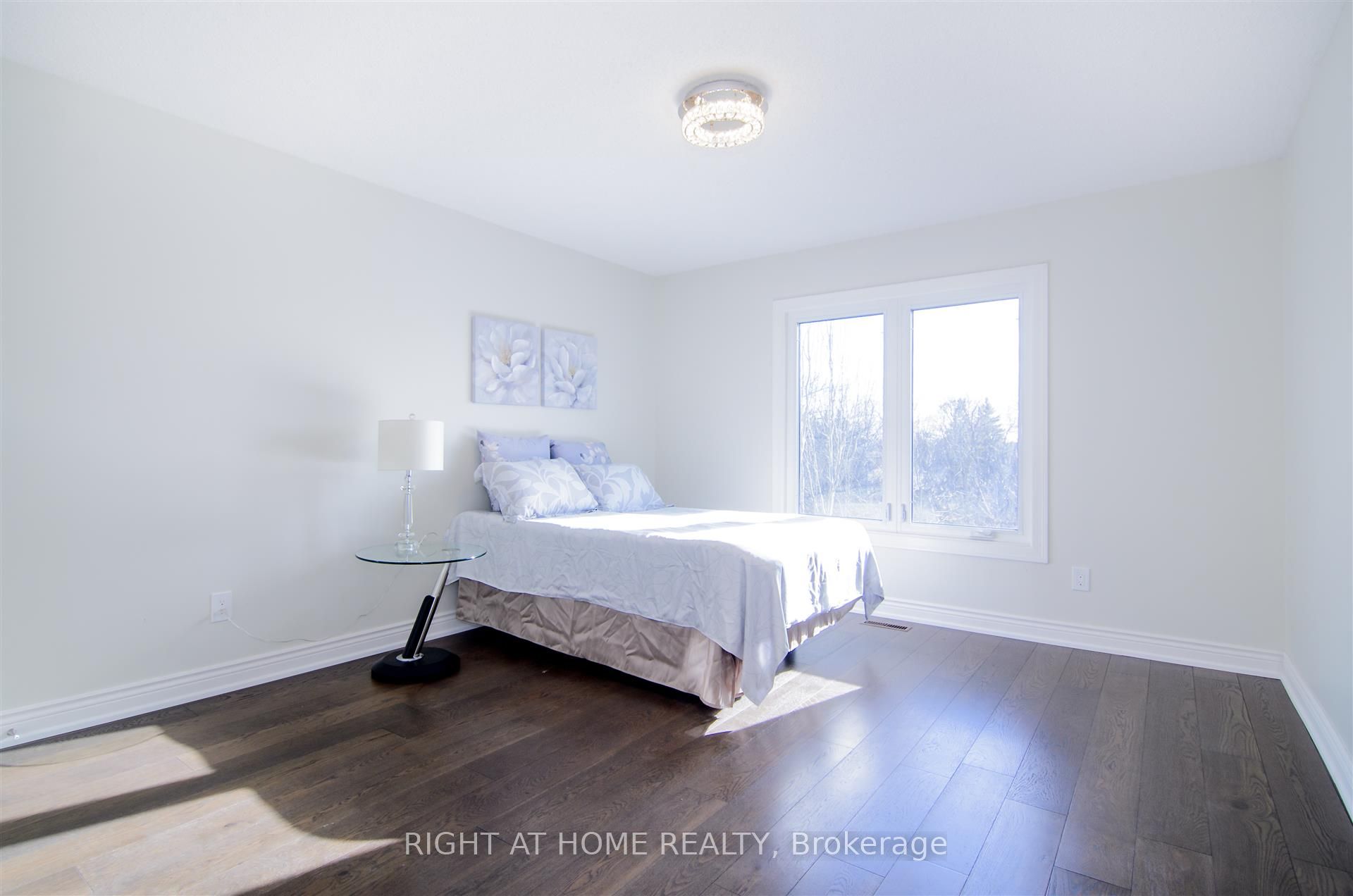 2124 Nipigon Drive Property Photo 13