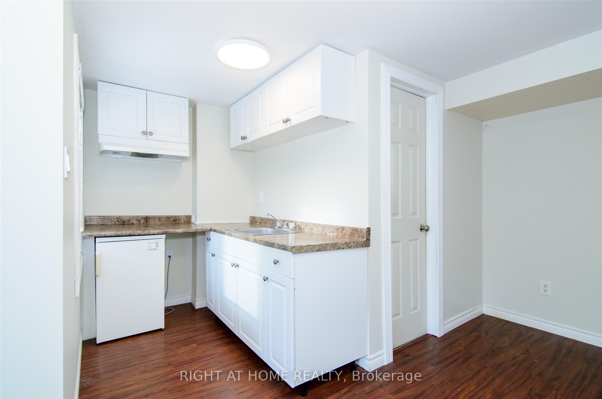 2124 Nipigon Drive Property Photo 18