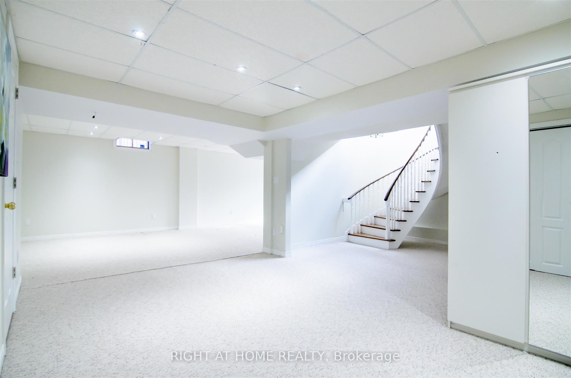 2124 Nipigon Drive Property Photo 21
