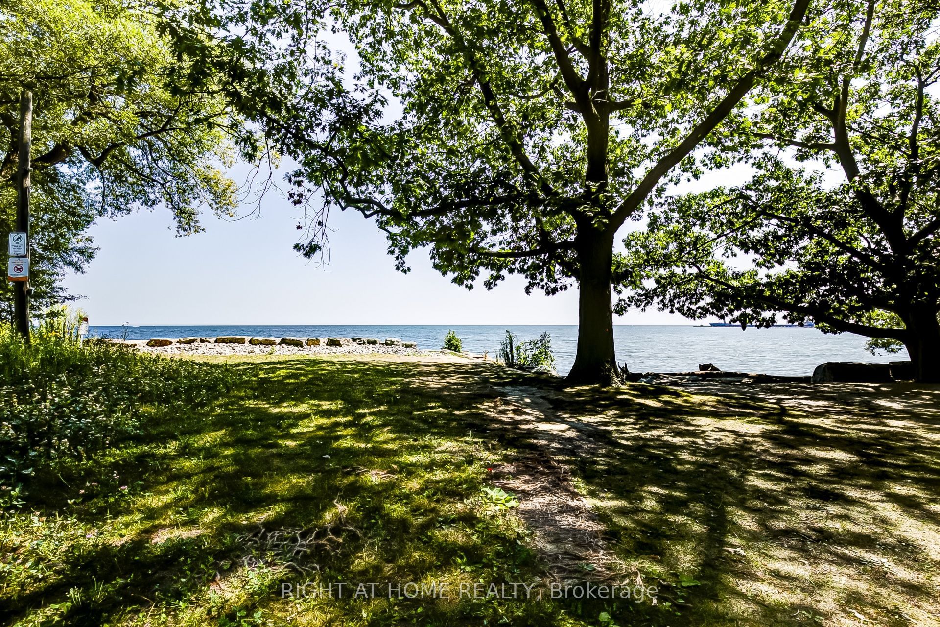 181 Lakeshore Road Property Photo 9