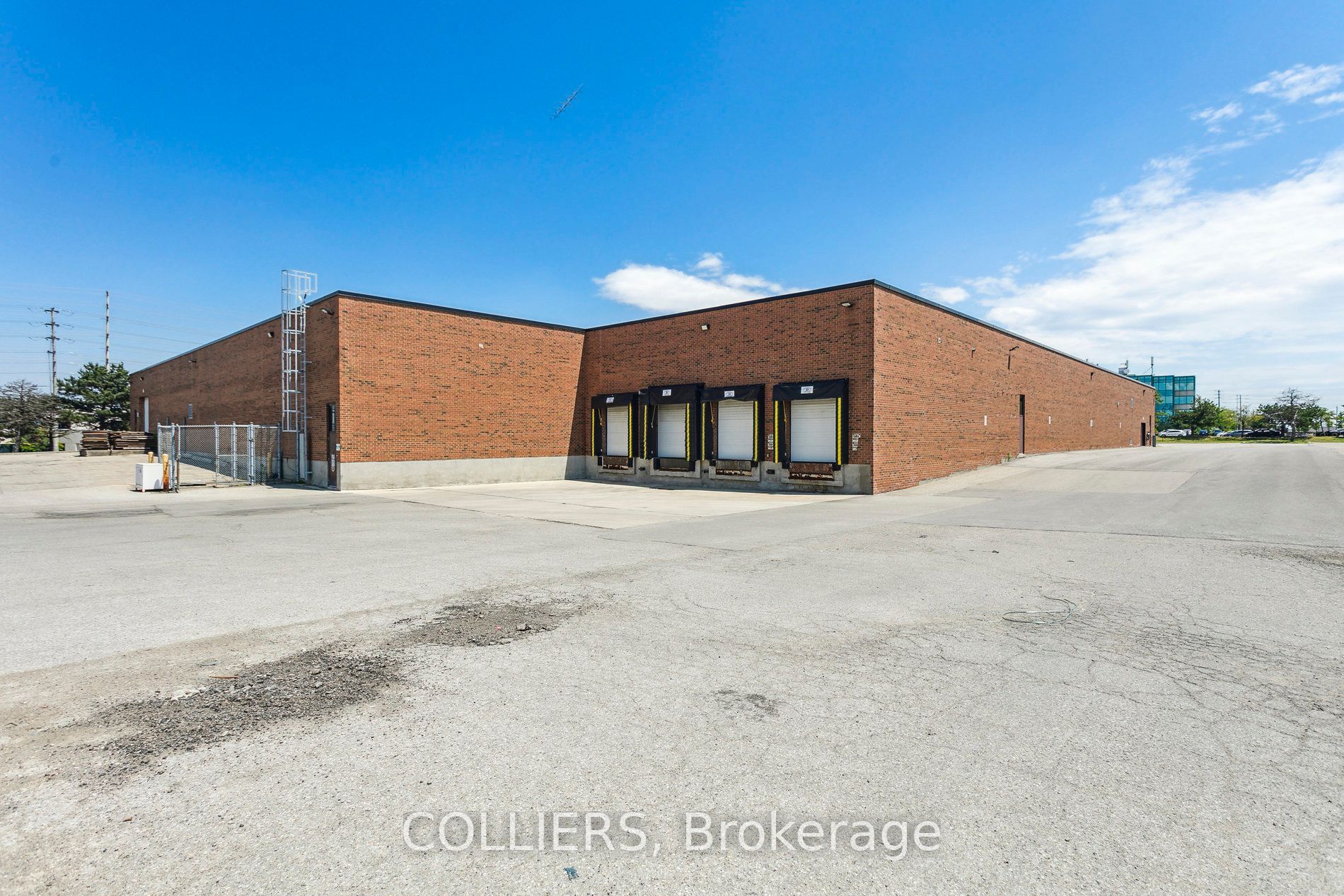 #opt 4 - 979 Gana Court Property Photo 10
