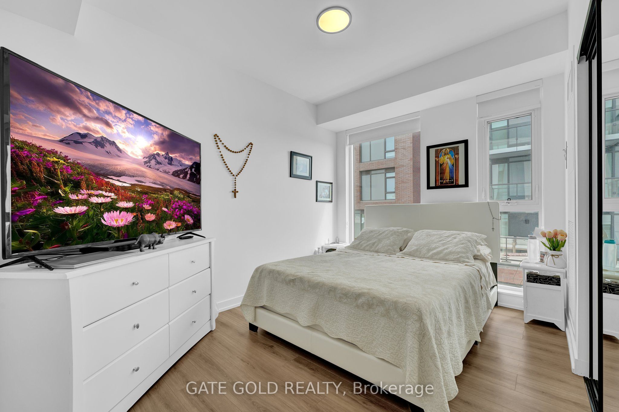 10 Lagerfeld Drive E 505 Property Photo 13