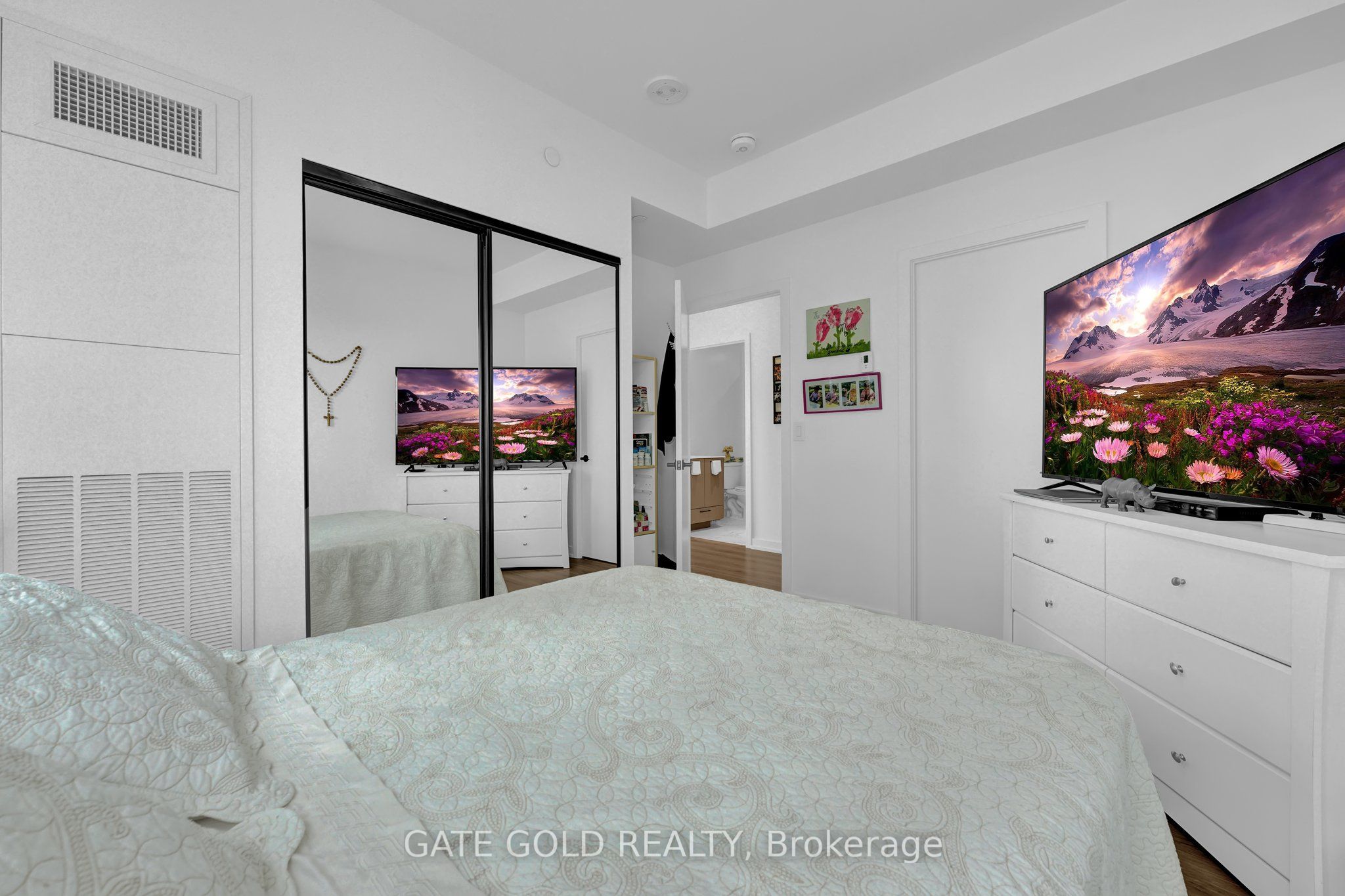 10 Lagerfeld Drive E 505 Property Photo 14
