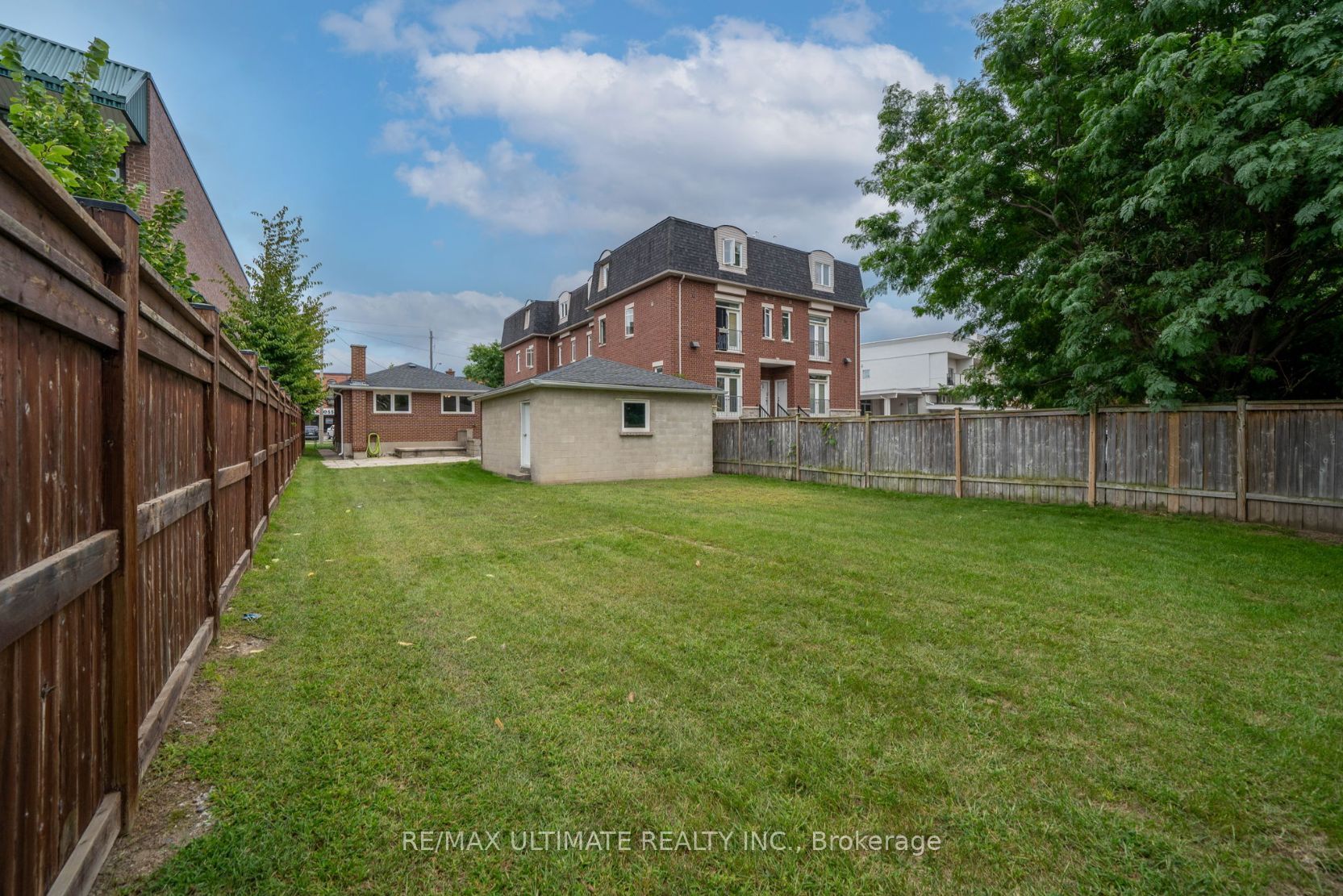 2966 Islington Avenue Property Photo 12