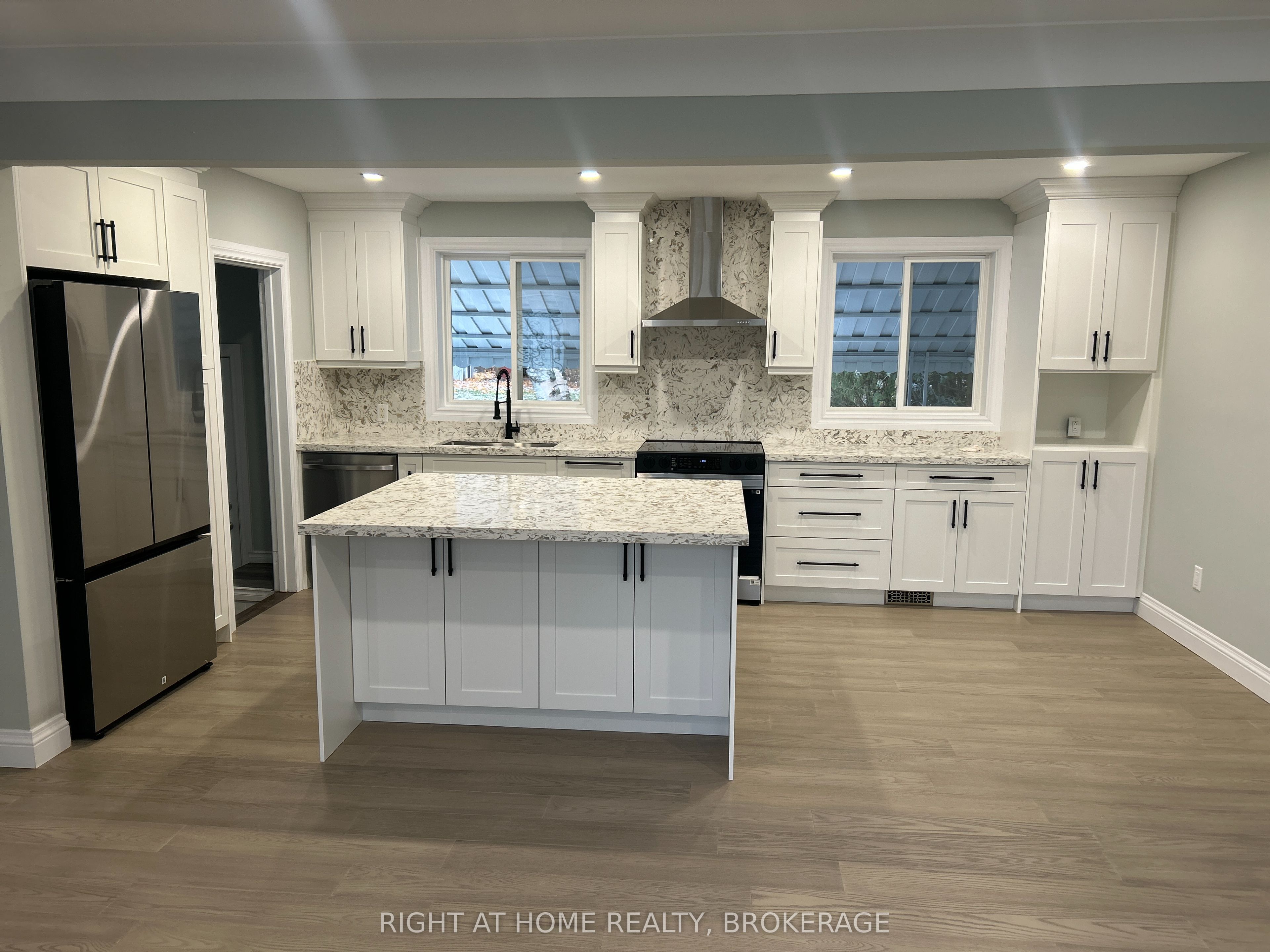 513 Enfield Road Property Photo 3